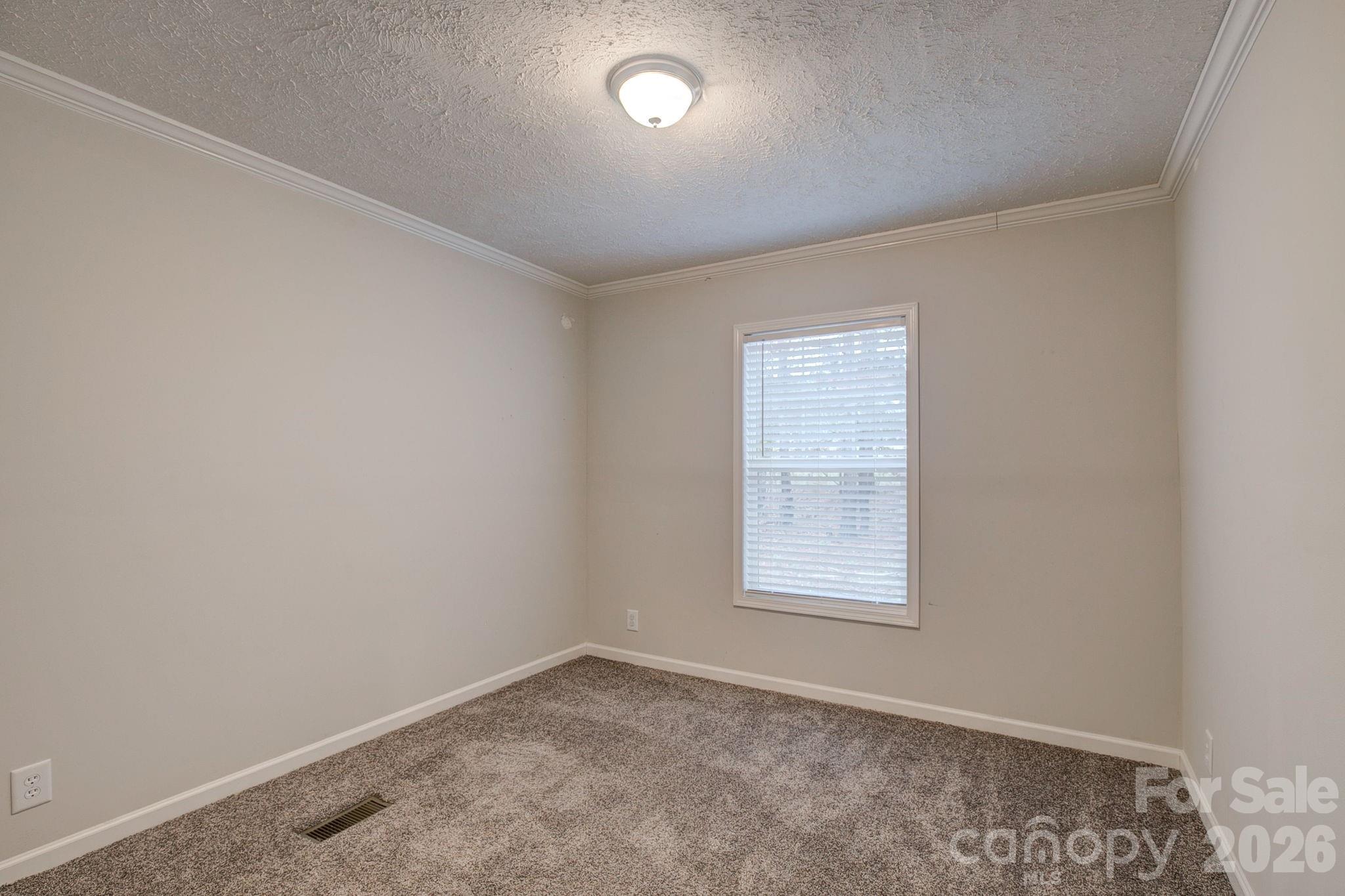 4837 Buck Street — Kershaw