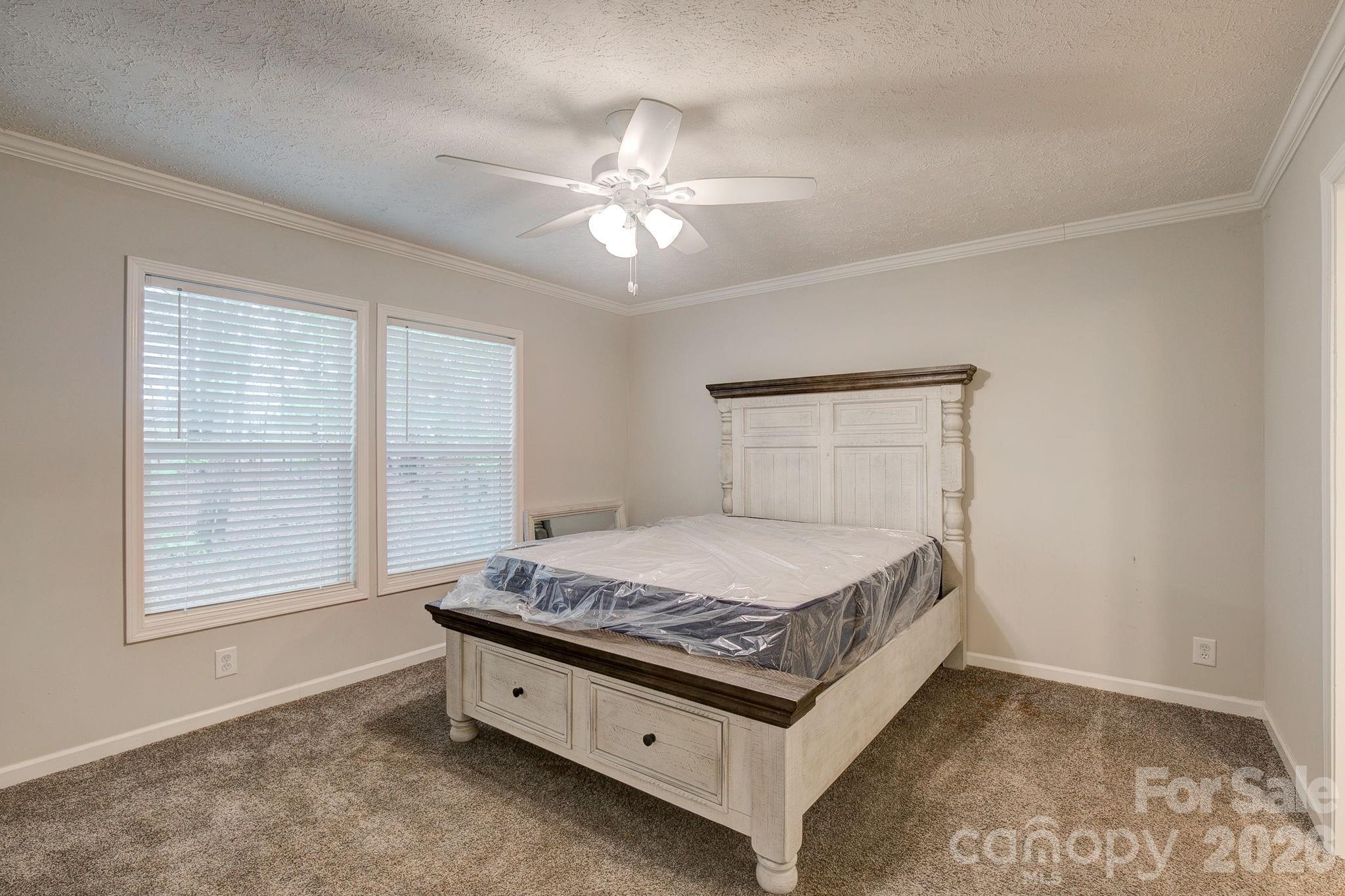 4837 Buck Street — Kershaw