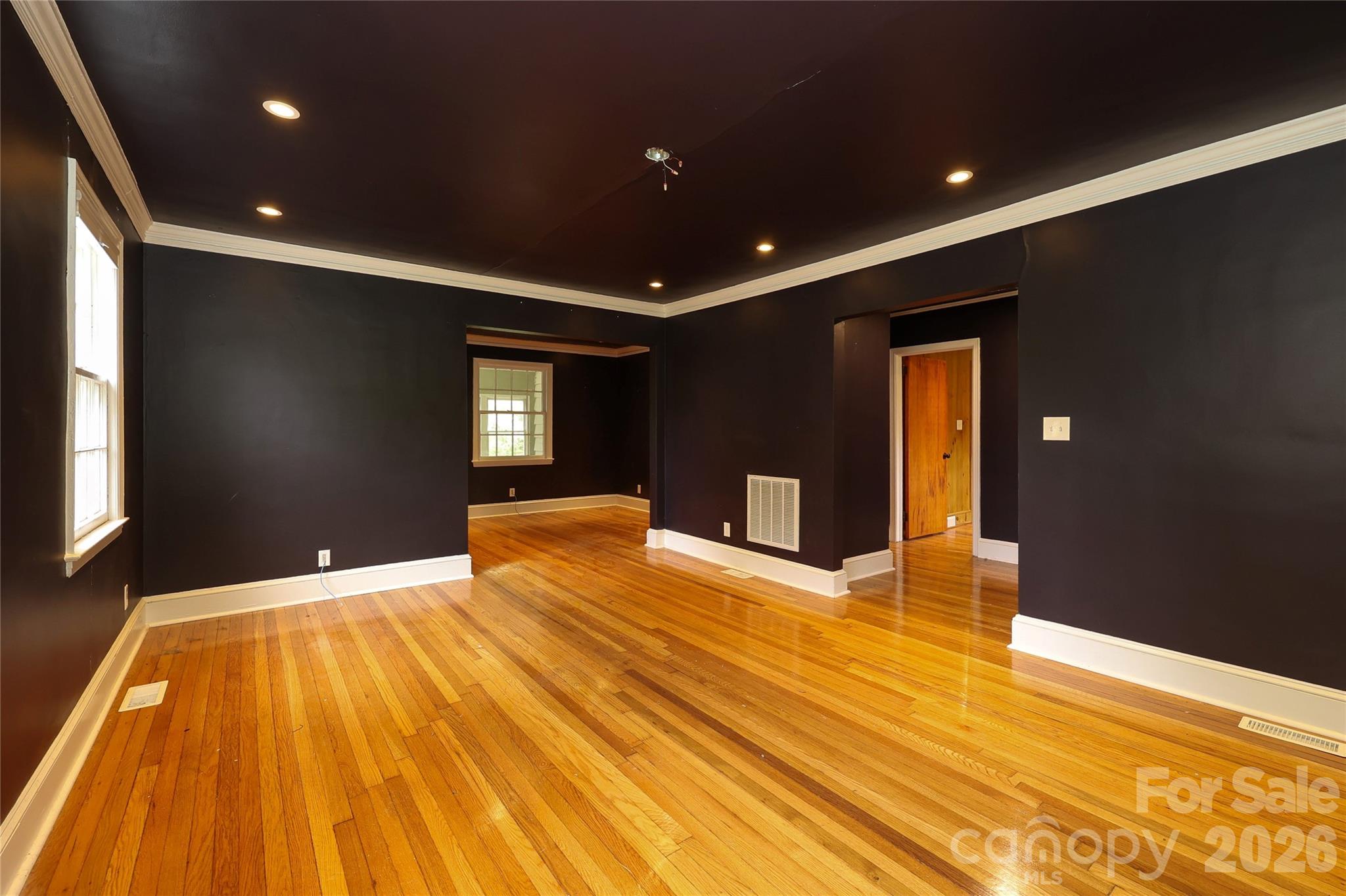 1456 Briar Creek Road — Charlotte
