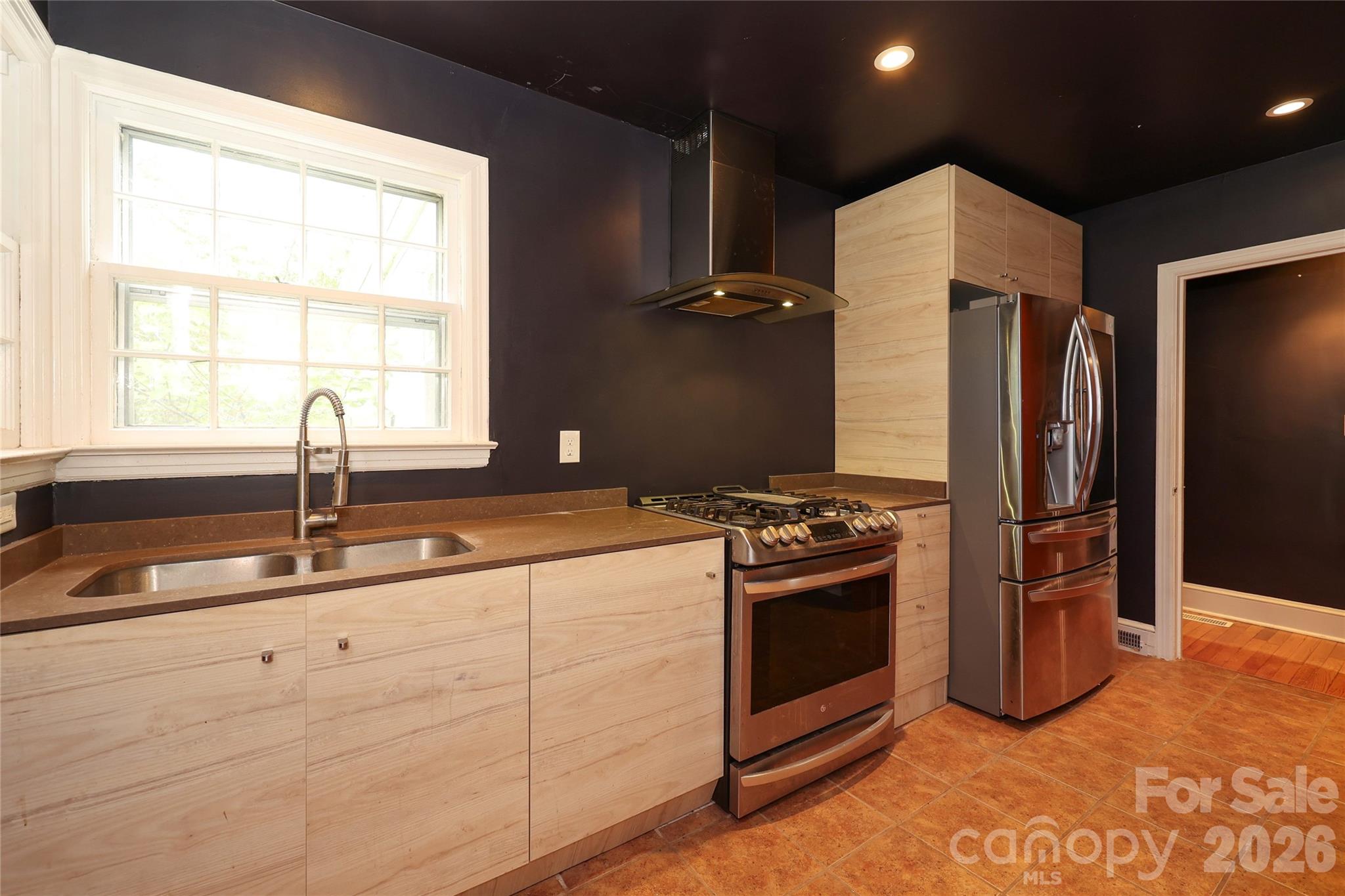 1456 Briar Creek Road — Charlotte