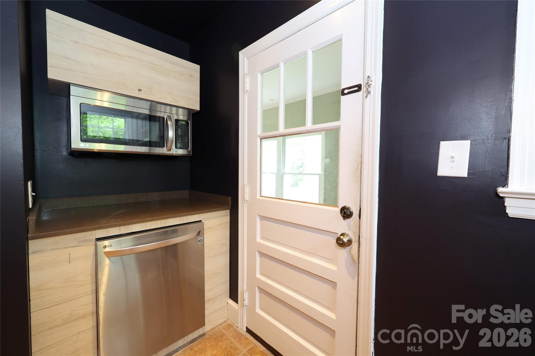 1456 Briar Creek Road — Charlotte
