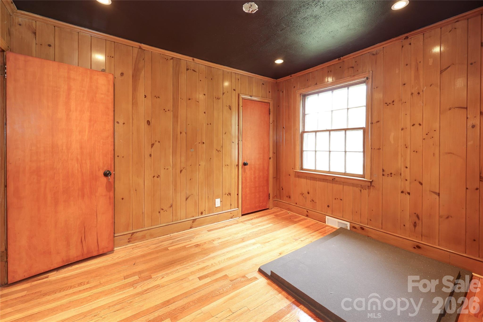 1456 Briar Creek Road — Charlotte