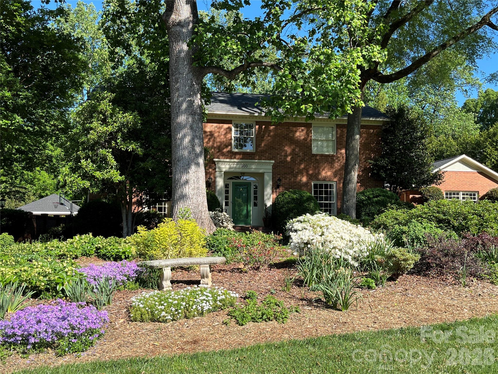 900 Greentree Drive — Charlotte