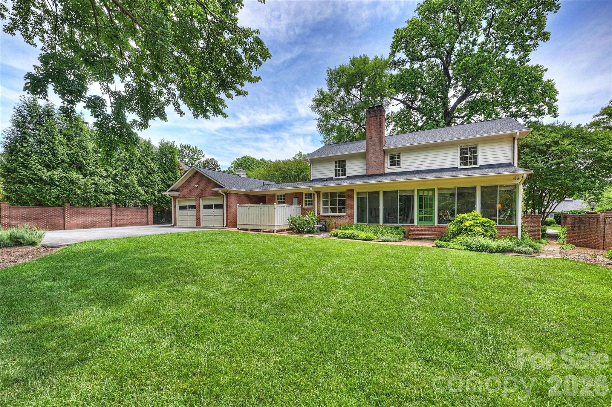 900 Greentree Drive — Charlotte