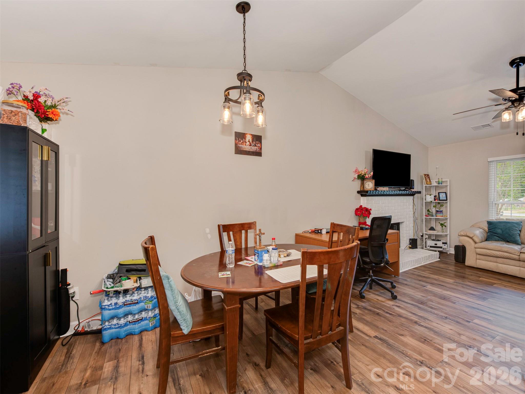 10200 Cairnsmore Place — Mint Hill