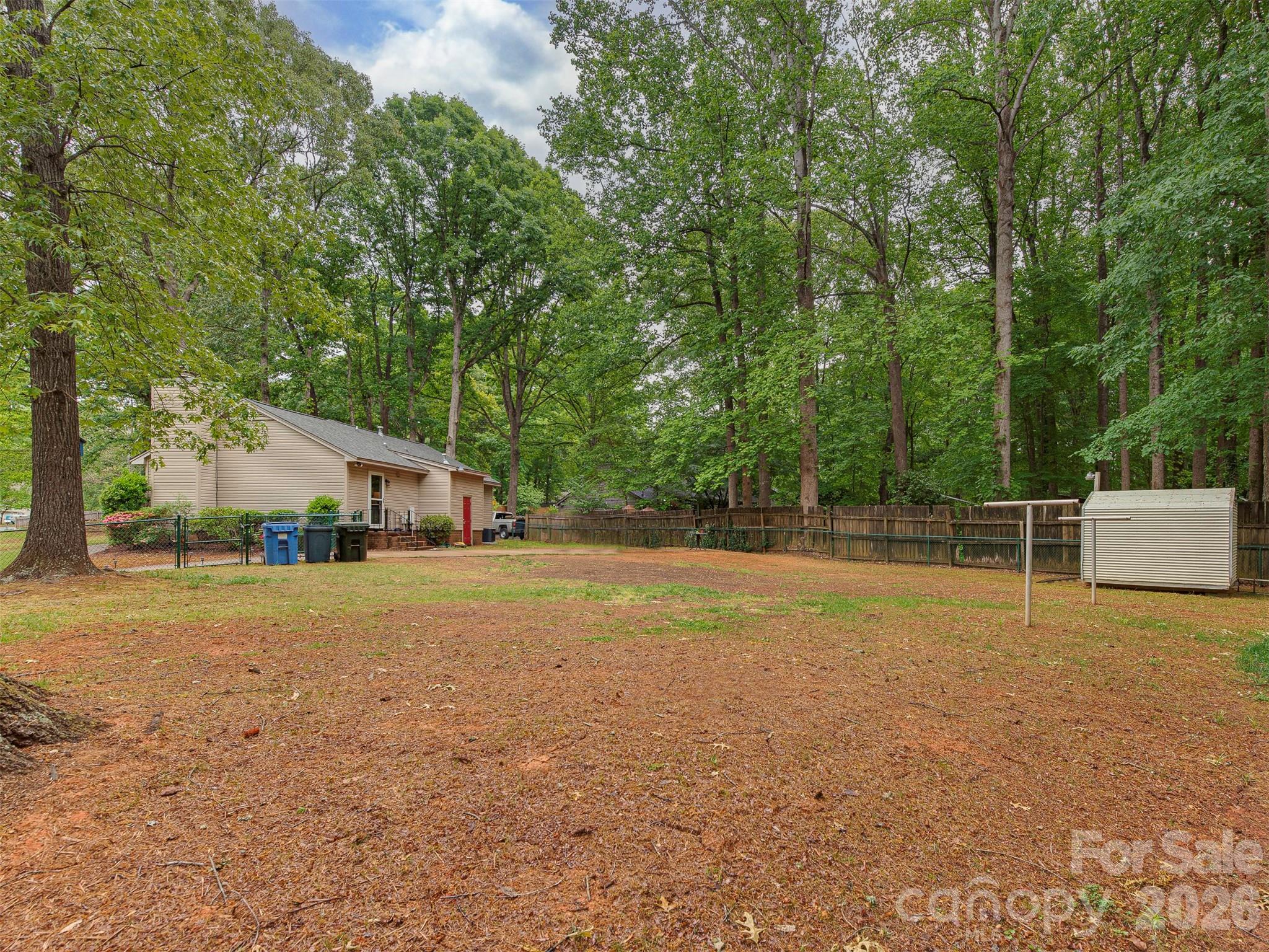 10200 Cairnsmore Place — Mint Hill