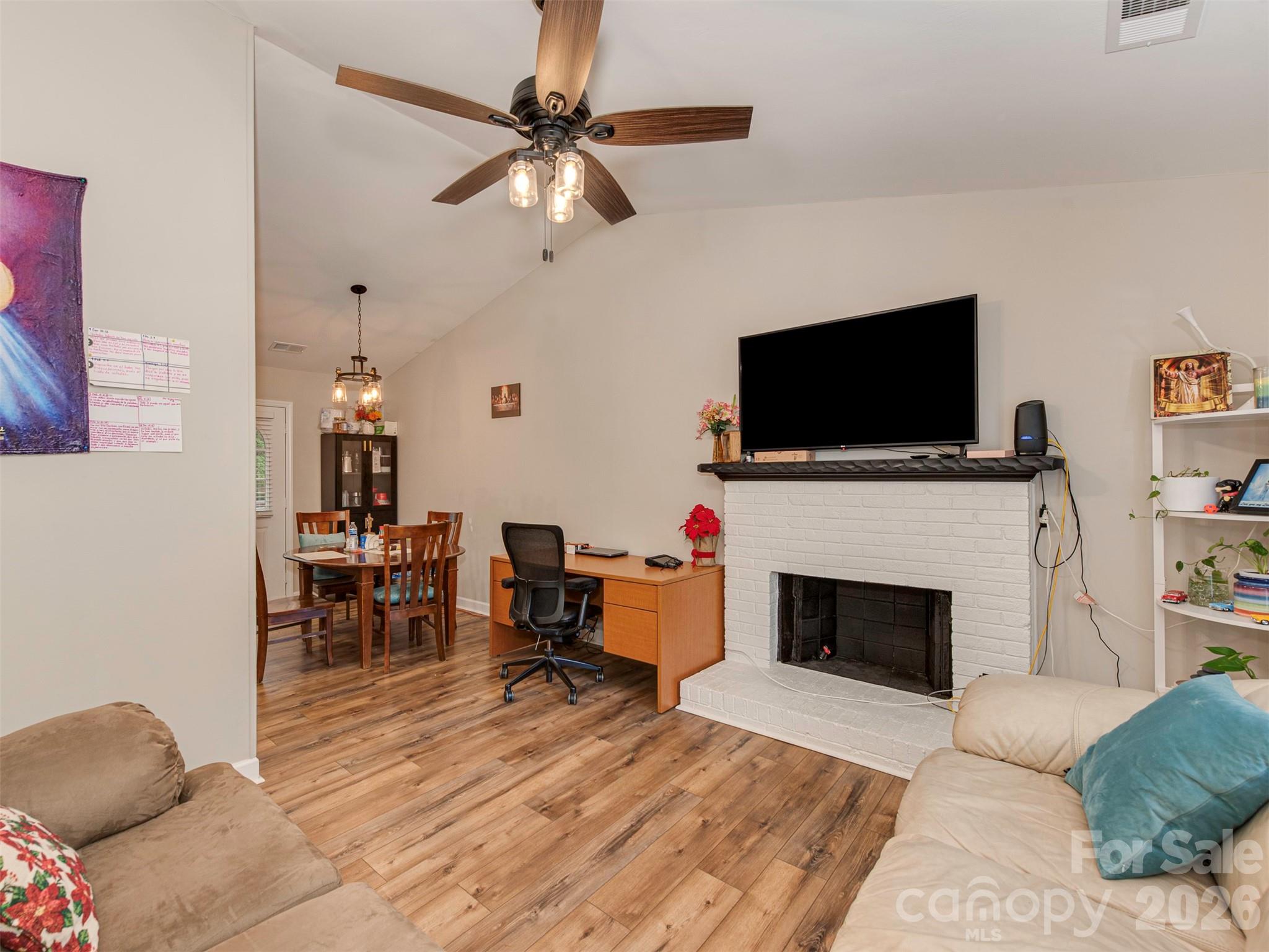 10200 Cairnsmore Place — Mint Hill