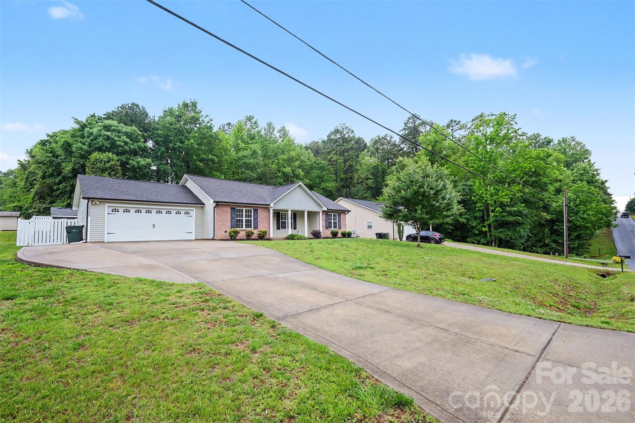 2325 Montford Avenue NW — Concord