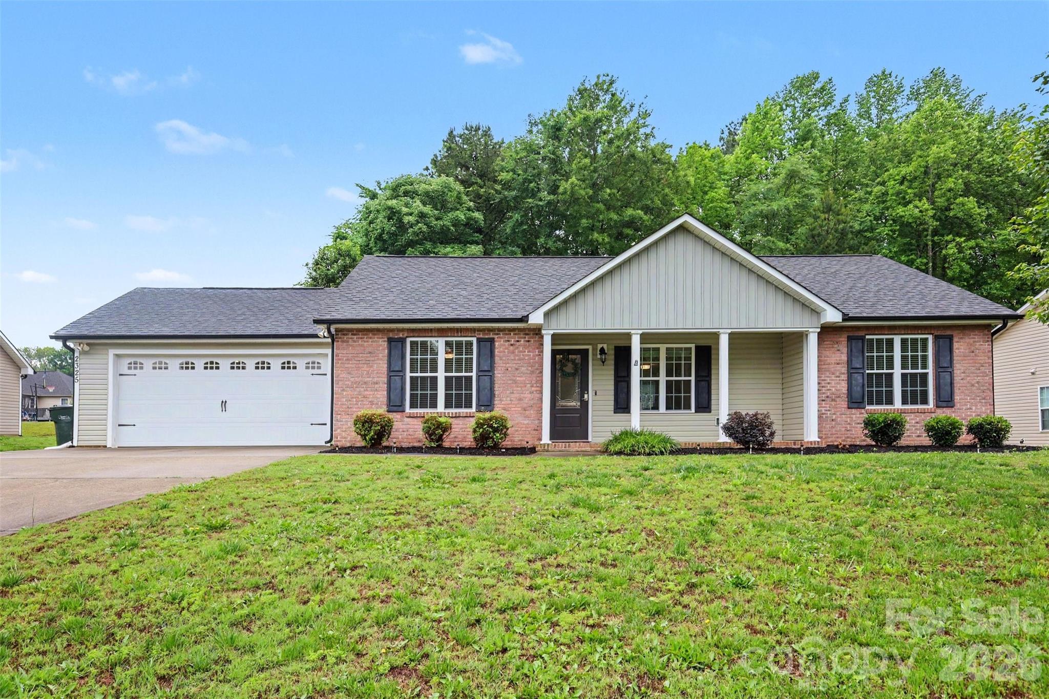 2325 Montford Avenue NW — Concord
