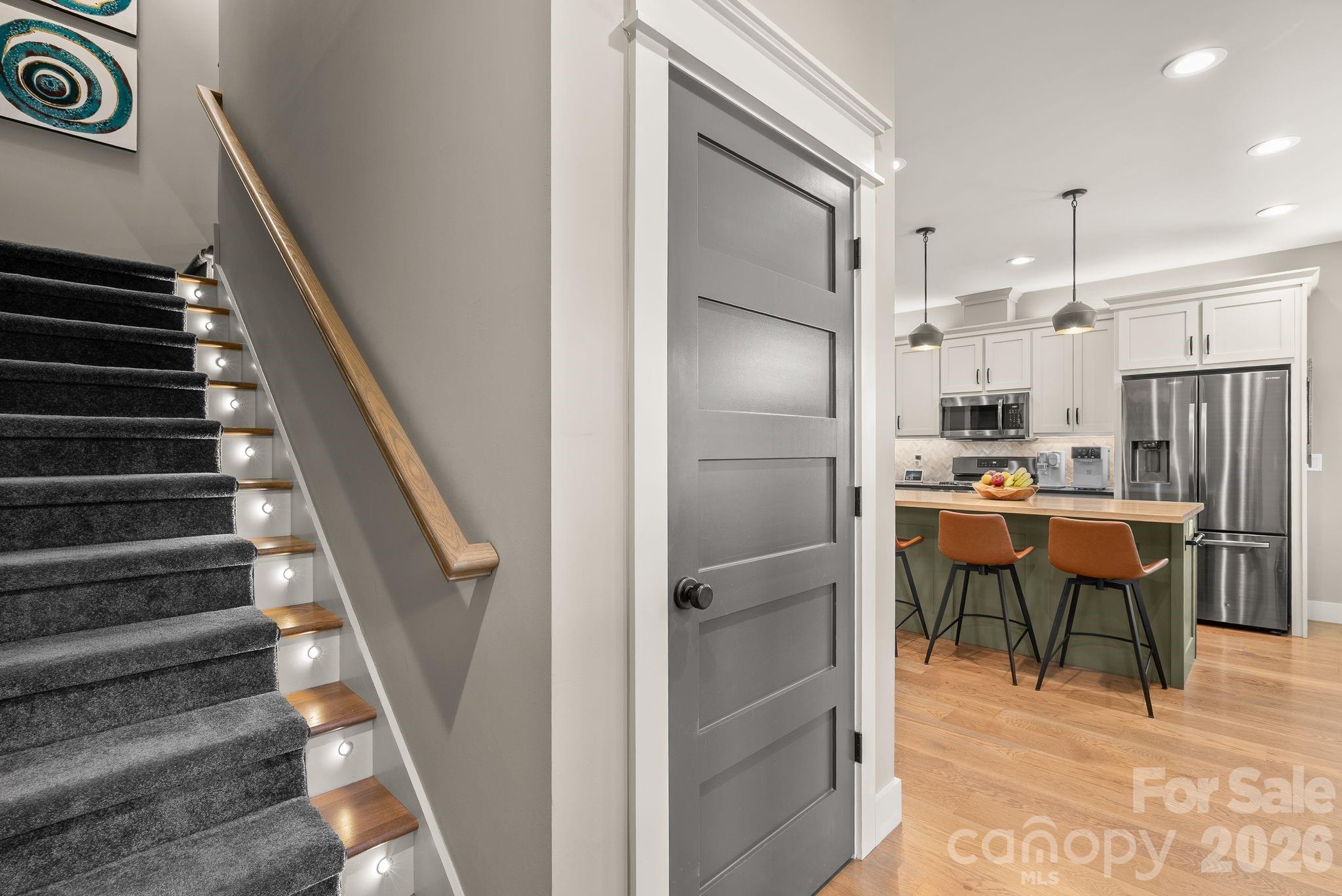 7 Acona Lane — Asheville