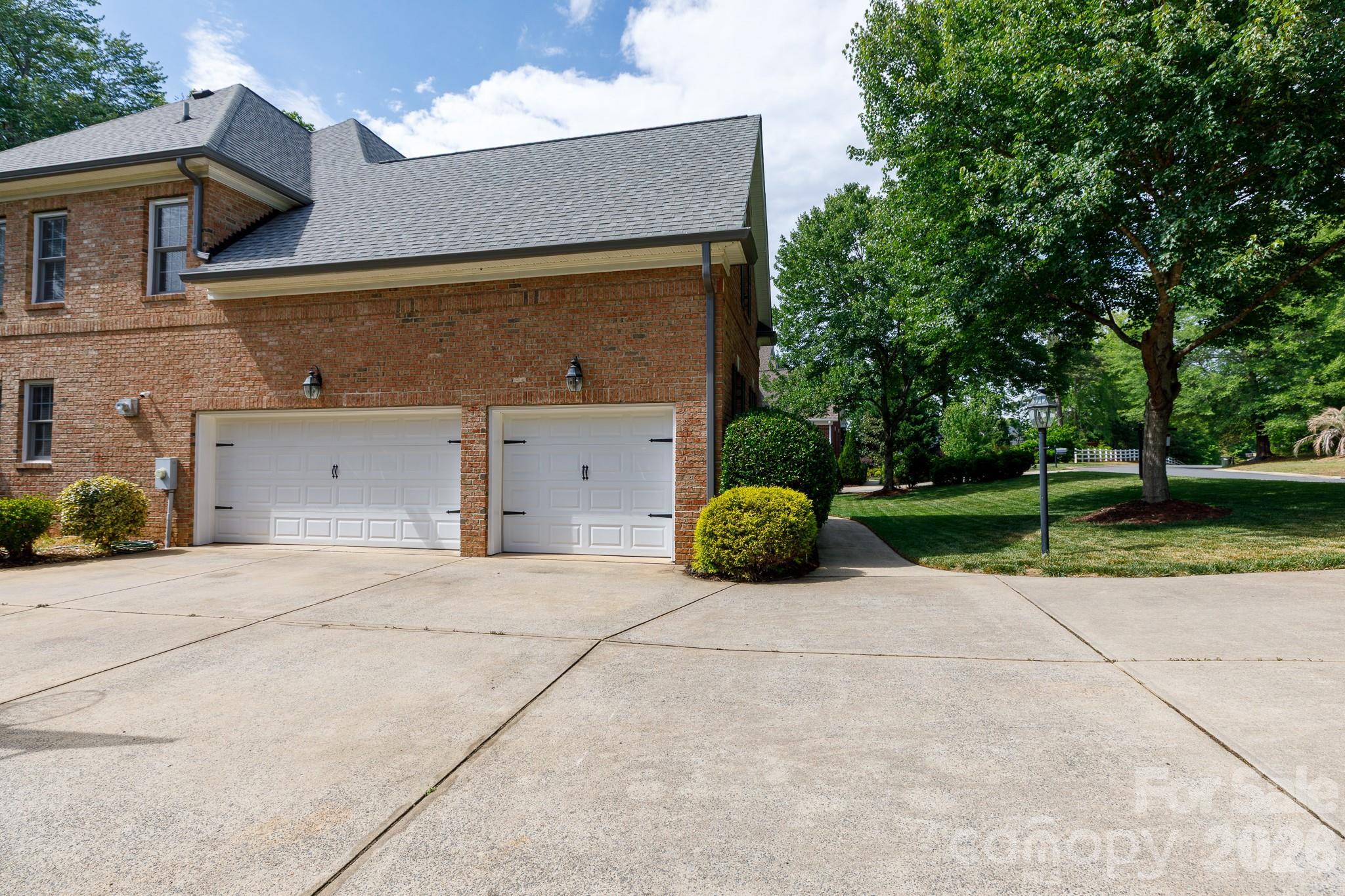 886 Hickory Stick Drive — Fort Mill