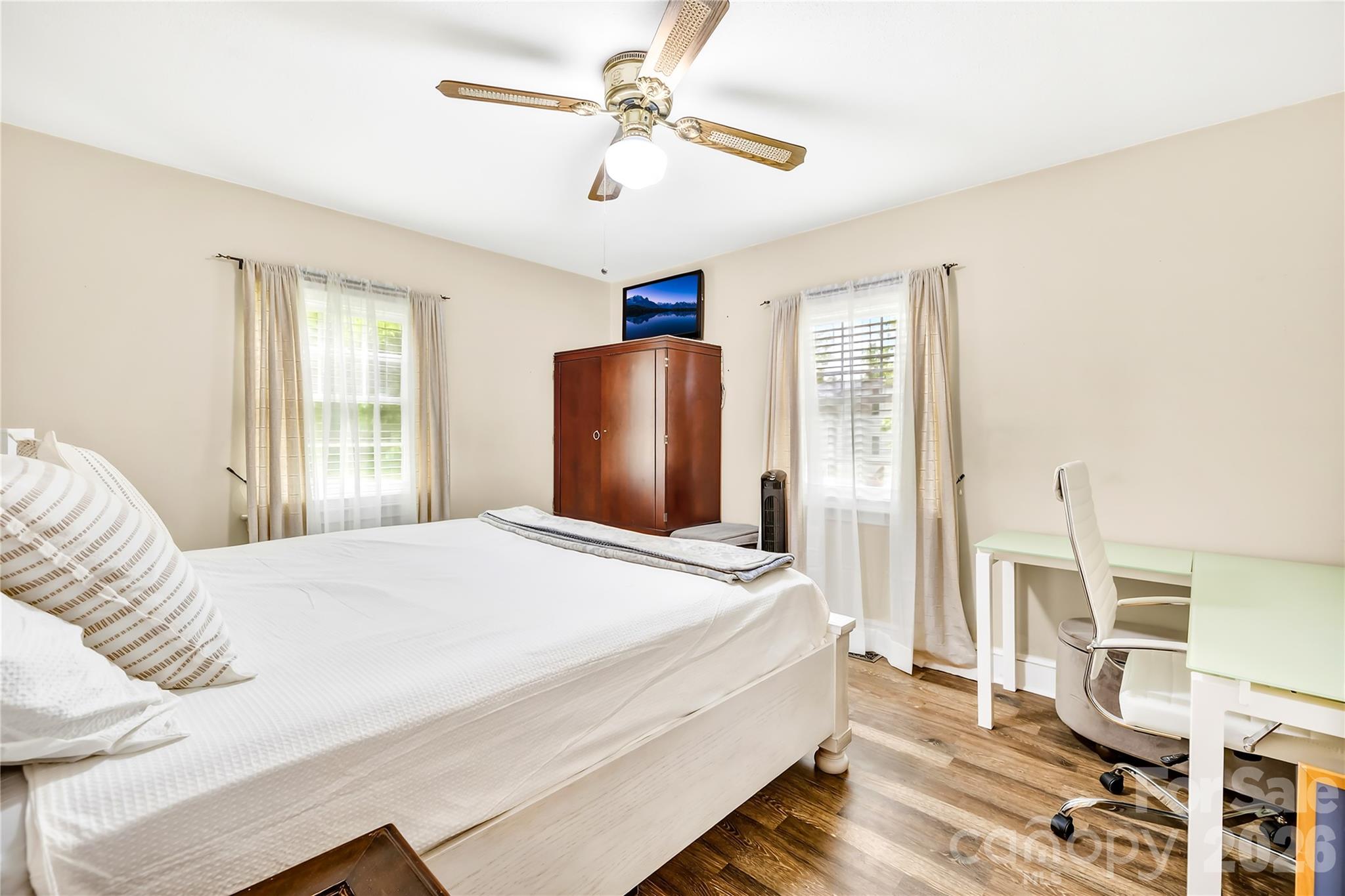 145 Driftwood Drive — Mooresville