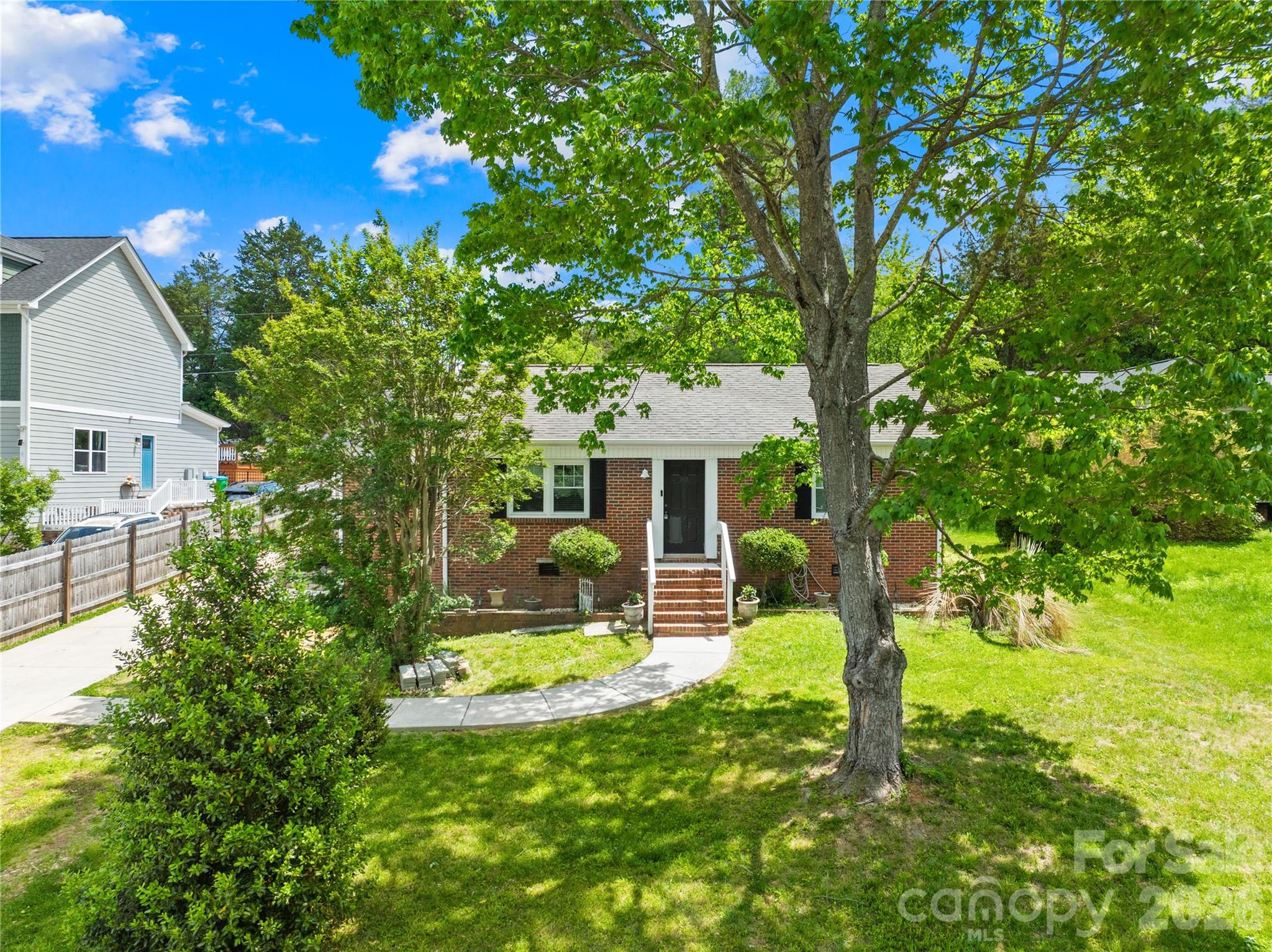 145 Driftwood Drive — Mooresville