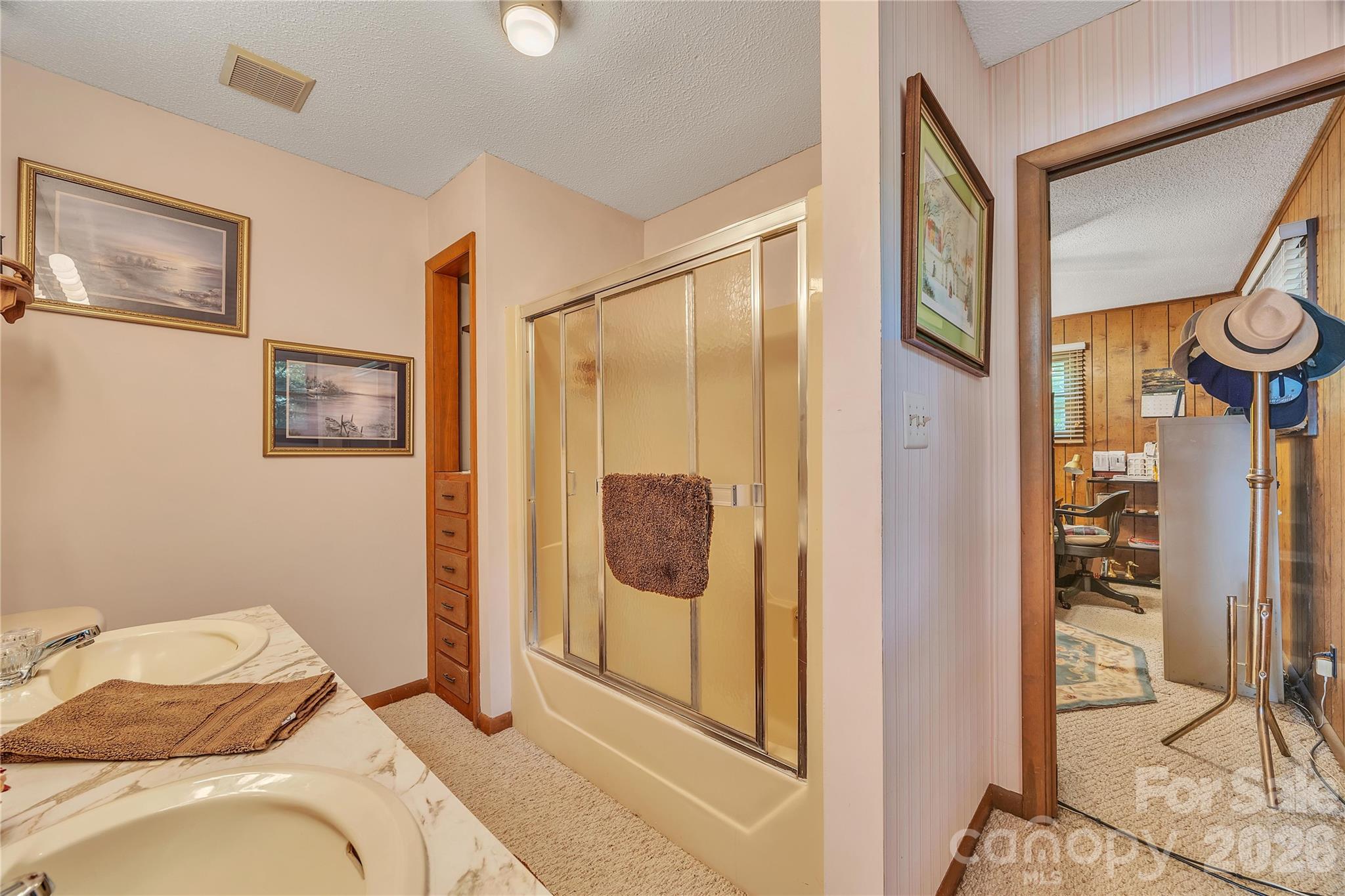 630 Mainsail Road — Salisbury