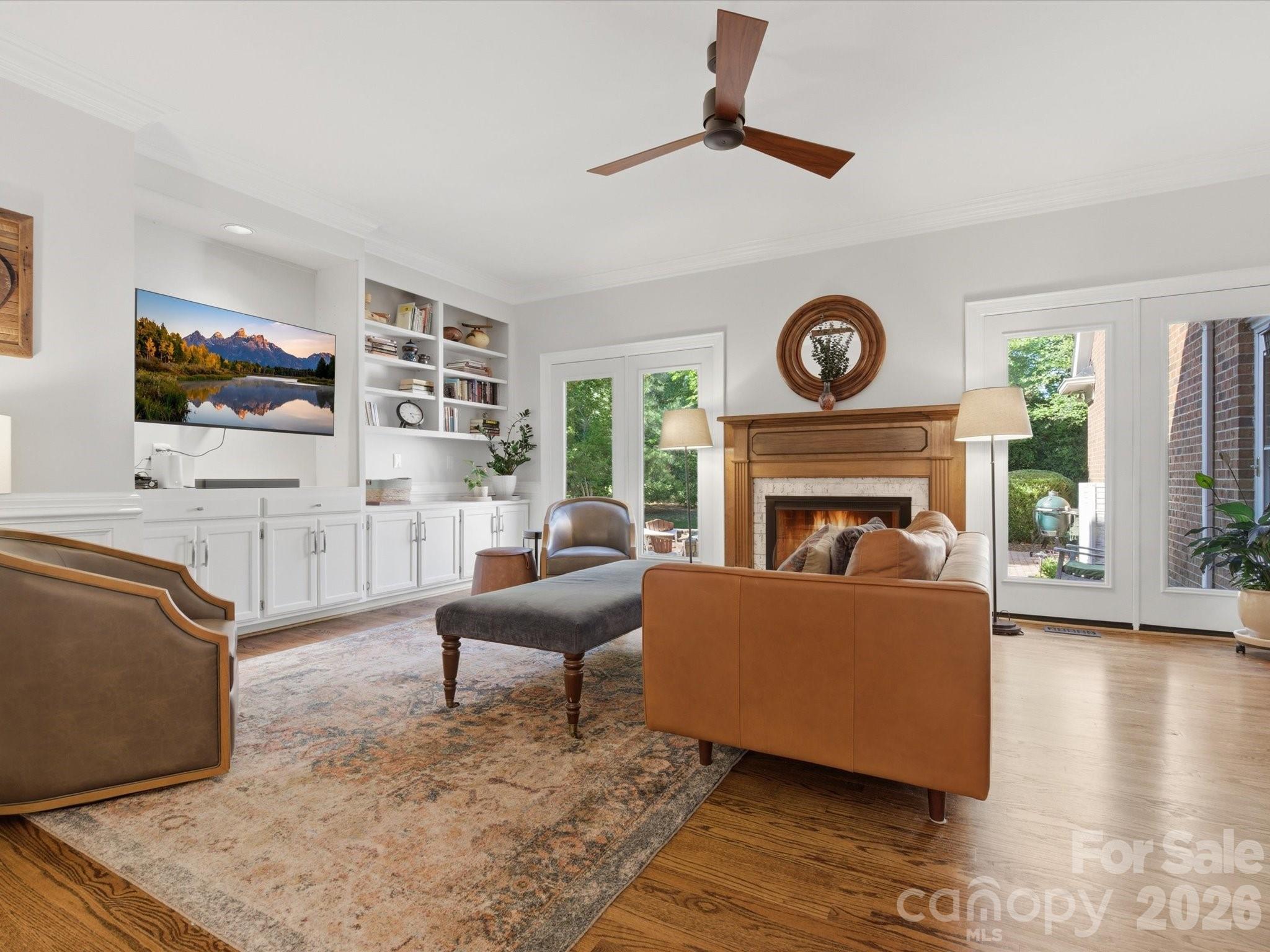 4417 Bridgewood Lane — Charlotte