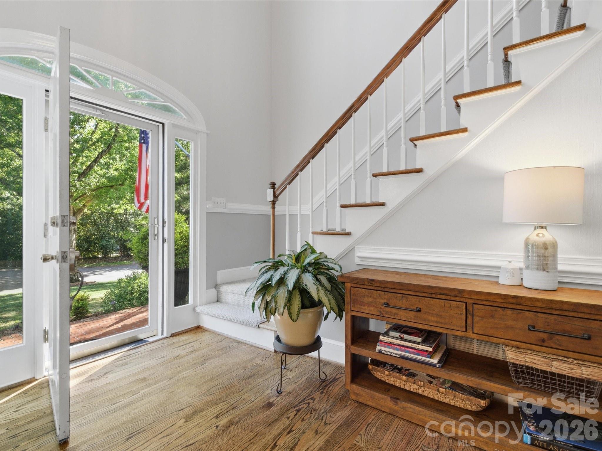 4417 Bridgewood Lane — Charlotte