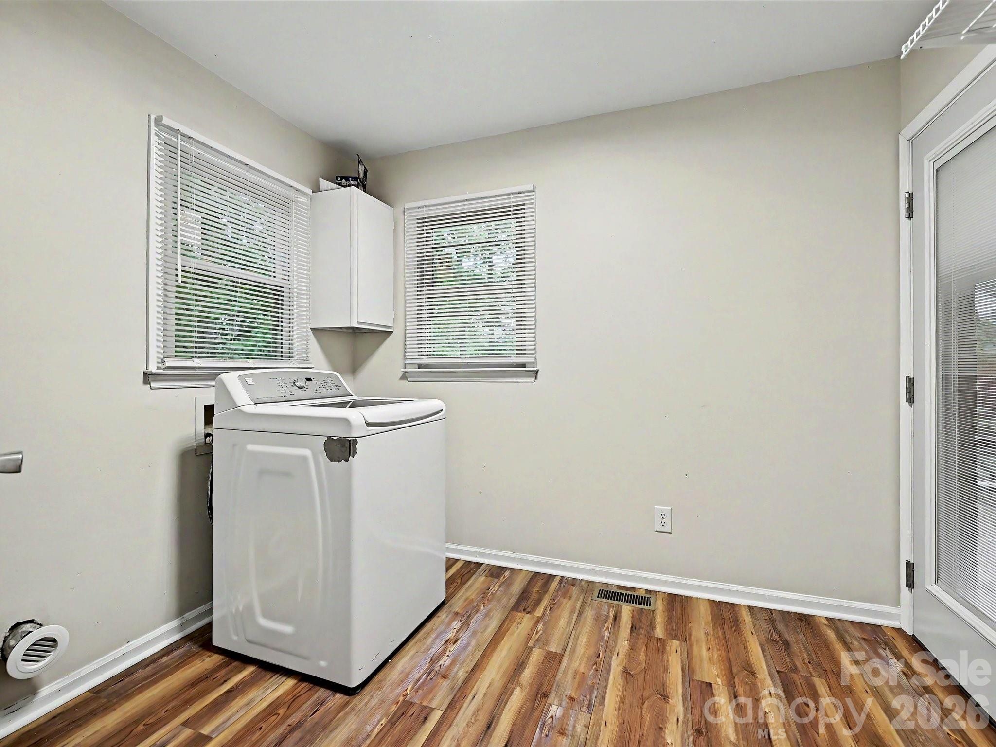 1123 S Forest Hills School Road — Marshville