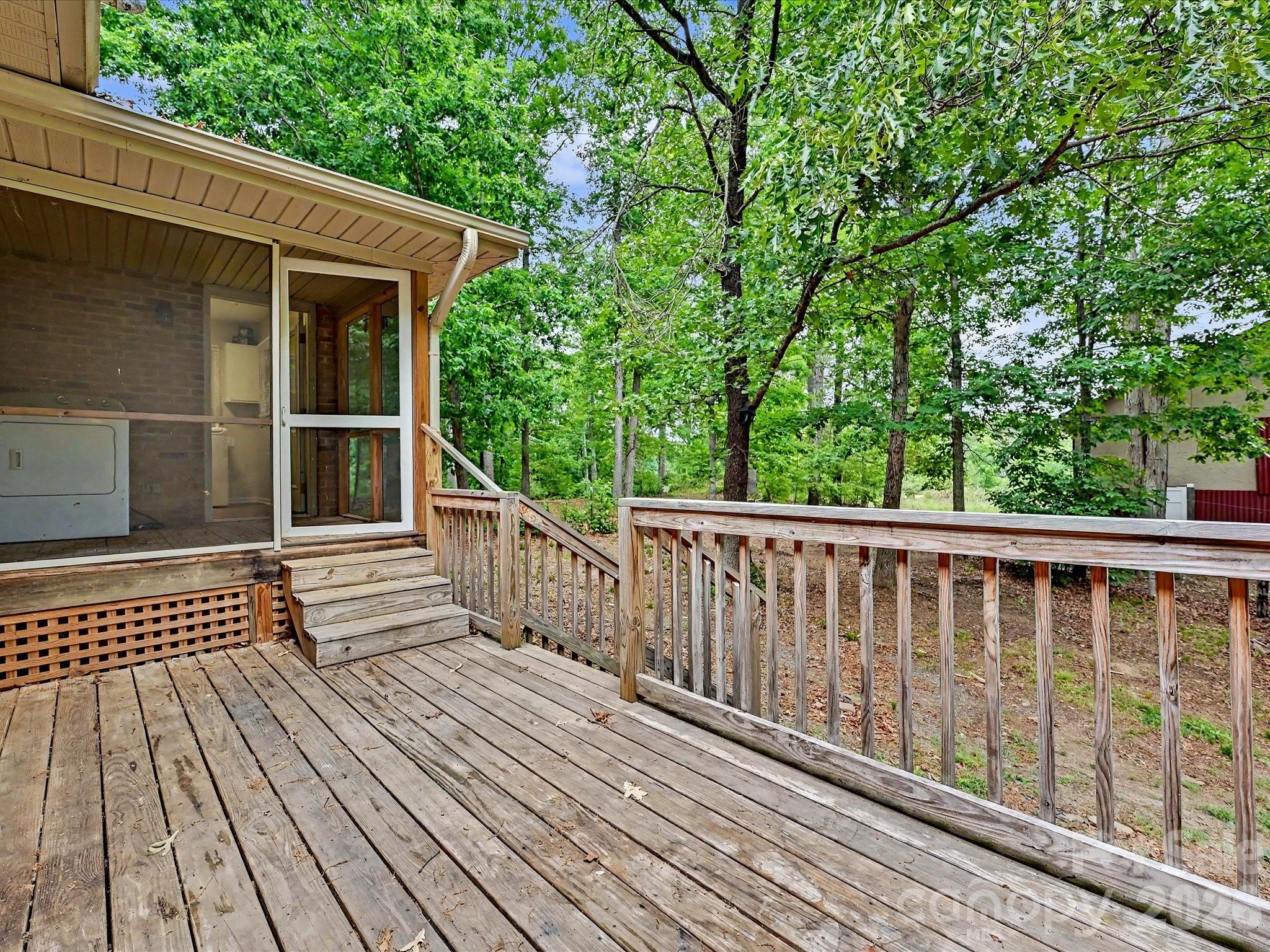 1123 S Forest Hills School Road — Marshville