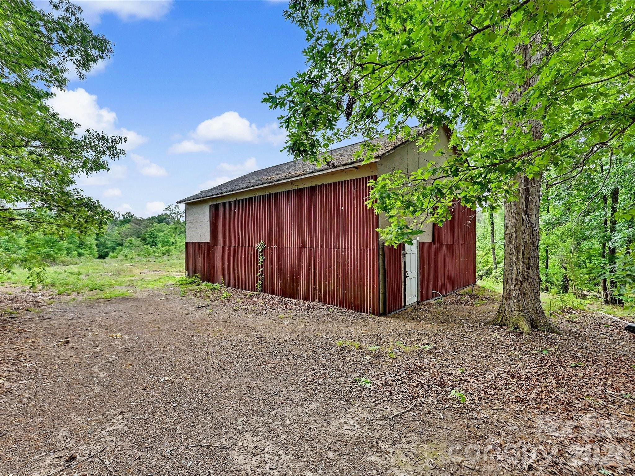 1123 S Forest Hills School Road — Marshville