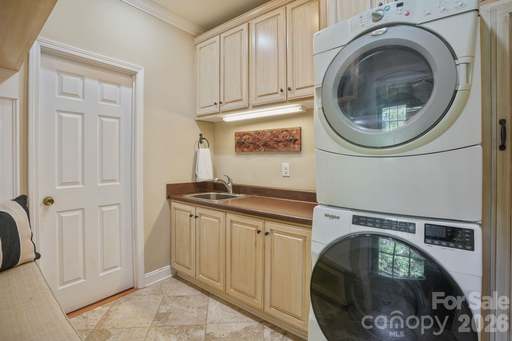 188 Lake Mist Drive — Mooresville