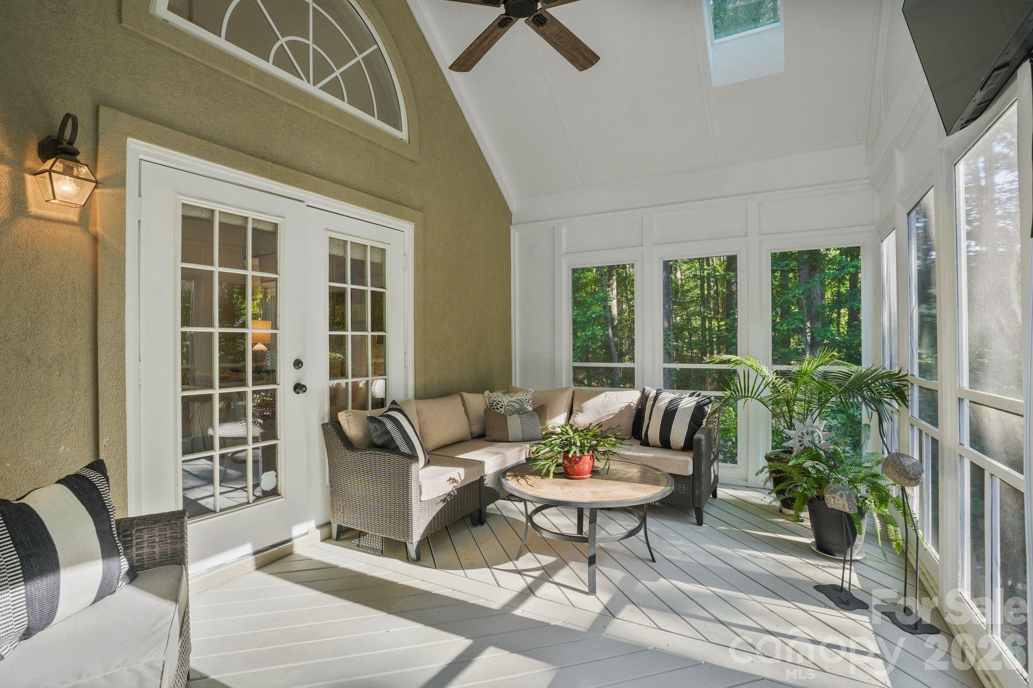 188 Lake Mist Drive — Mooresville