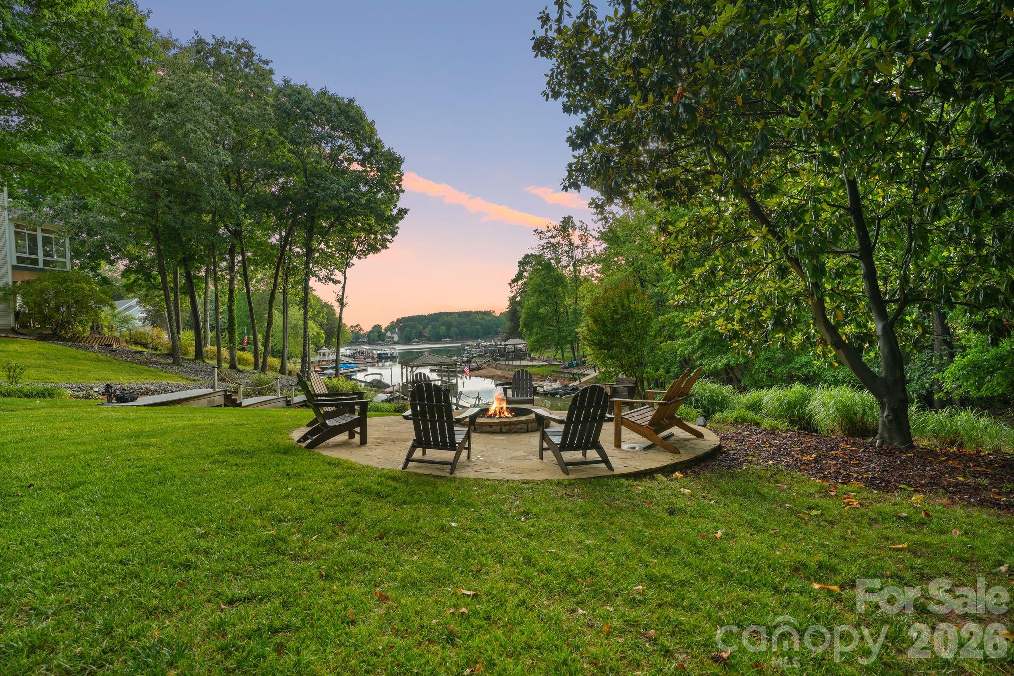 188 Lake Mist Drive — Mooresville