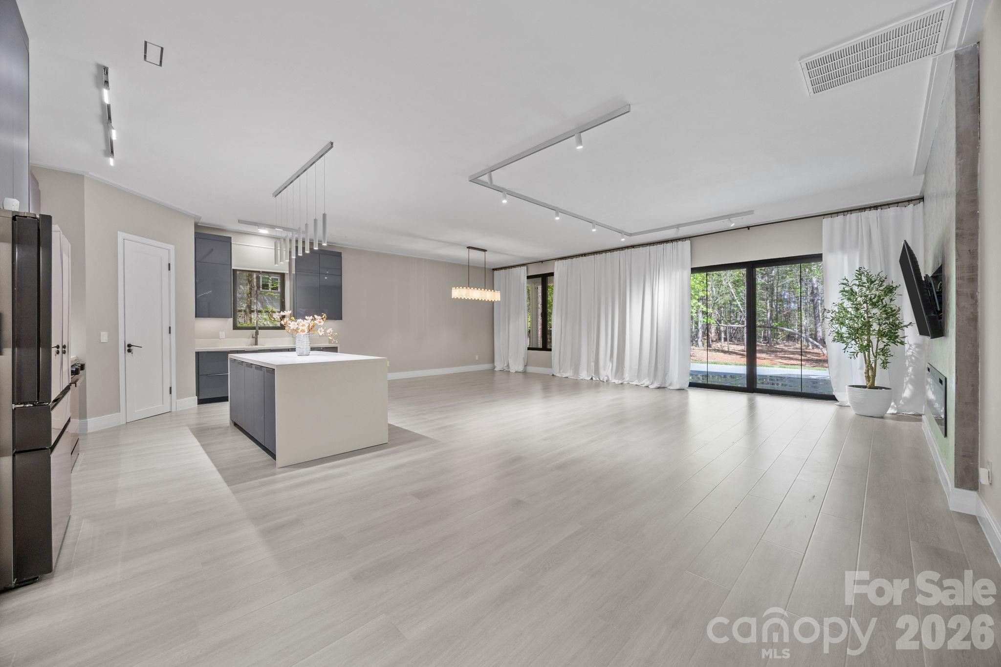 12930 Hamilton Road — Charlotte