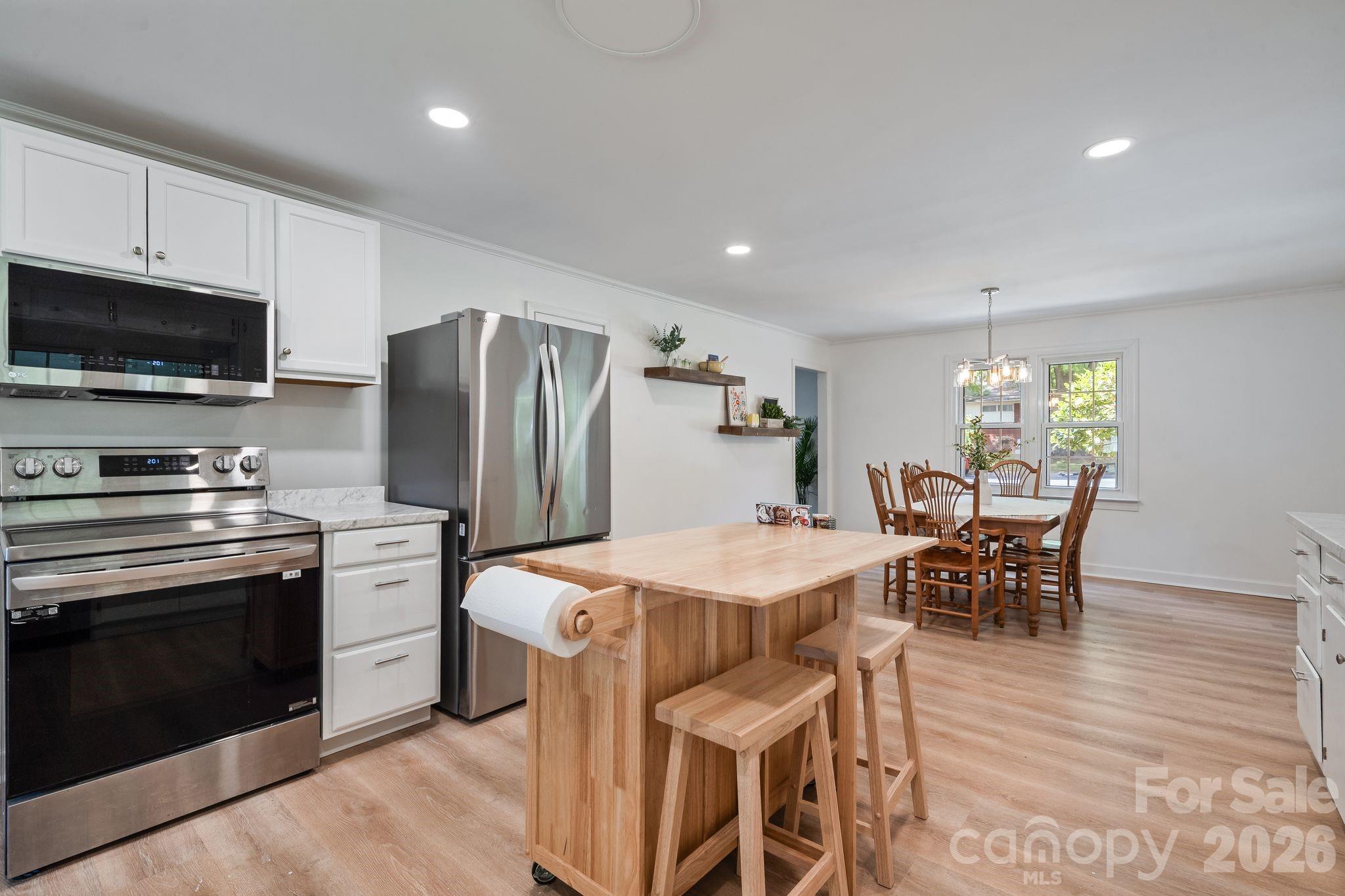 753 Carpenter Avenue — Mooresville
