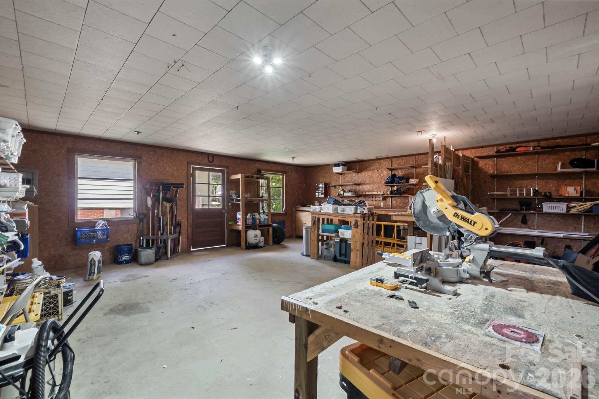 753 Carpenter Avenue — Mooresville