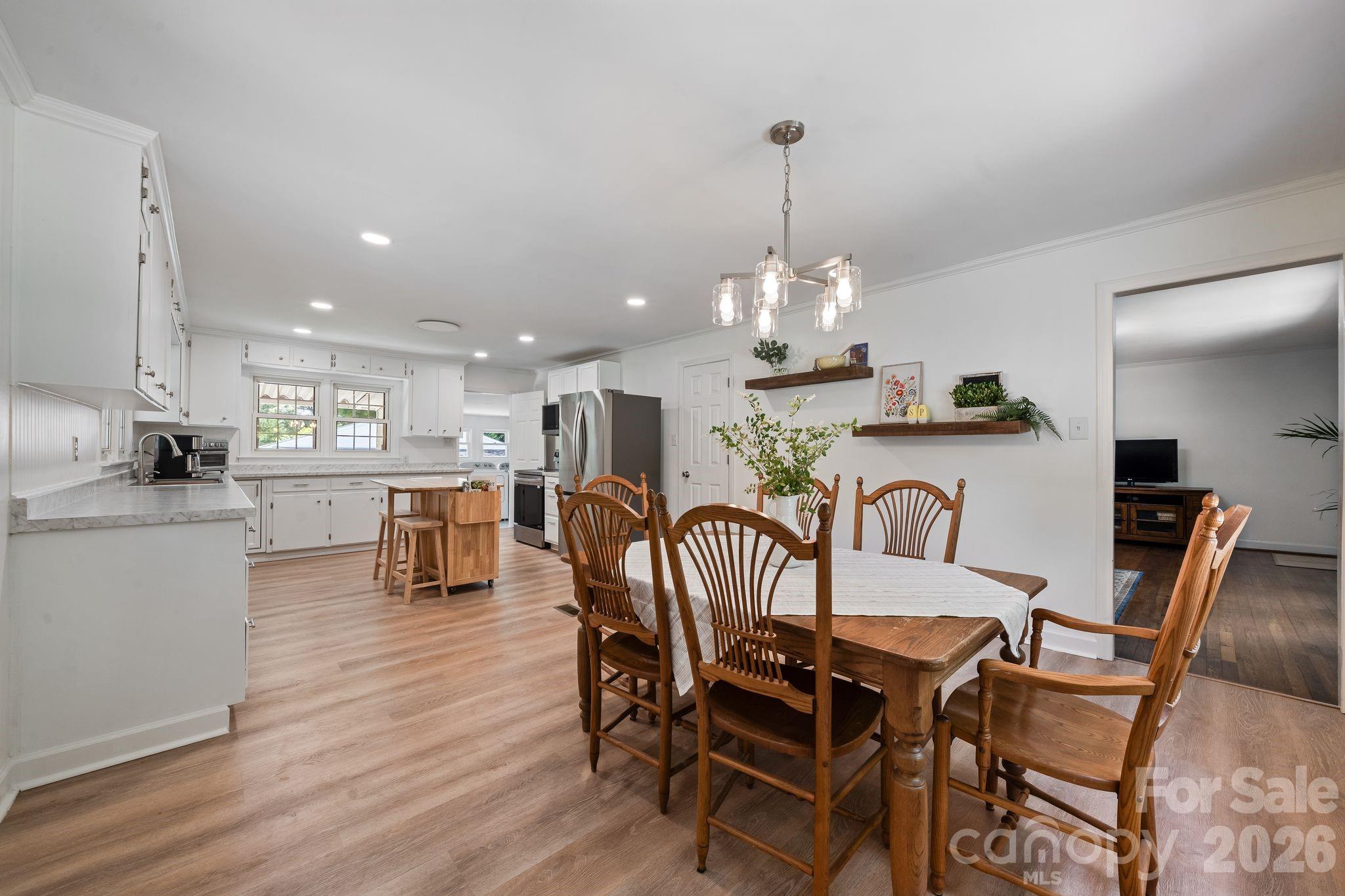 753 Carpenter Avenue — Mooresville