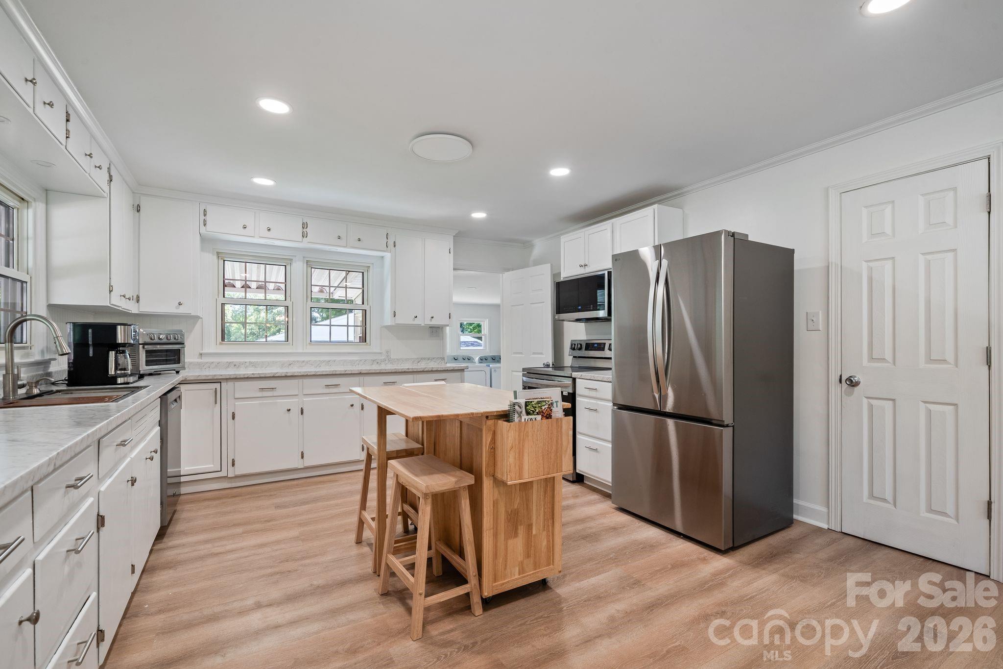 753 Carpenter Avenue — Mooresville