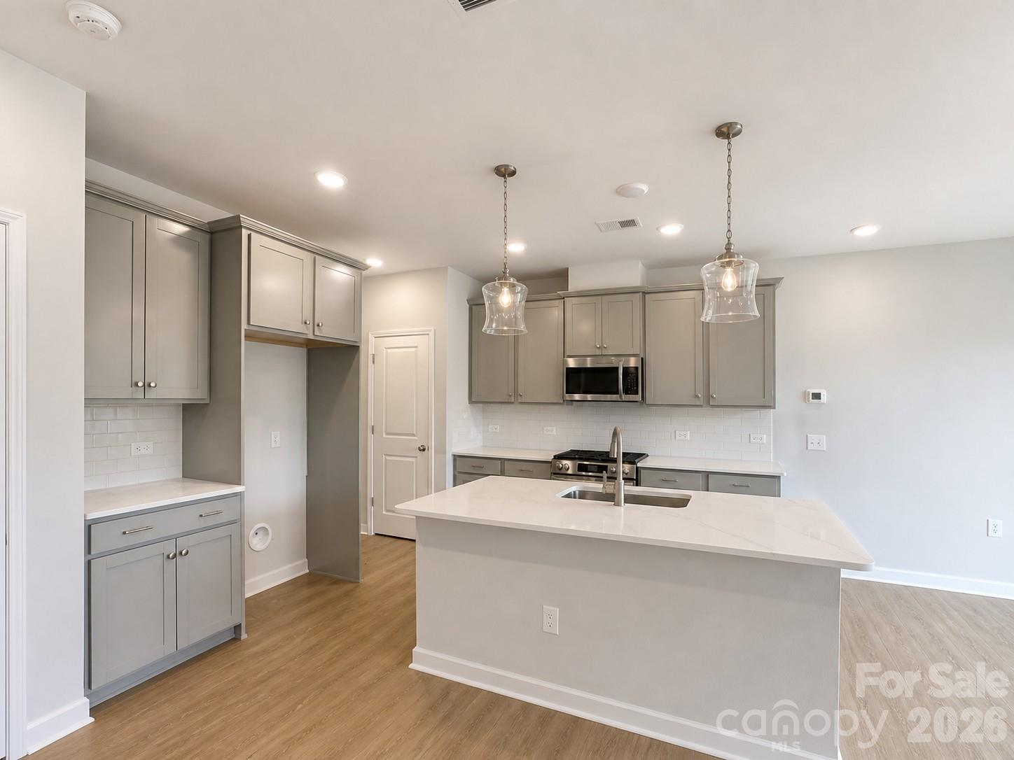 579 Cape Cod Way — Rock Hill