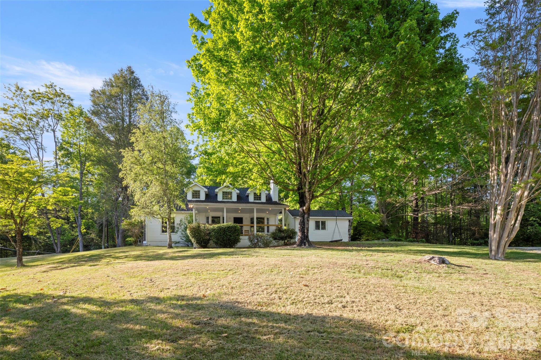 229 Sandstone Lane — Hendersonville