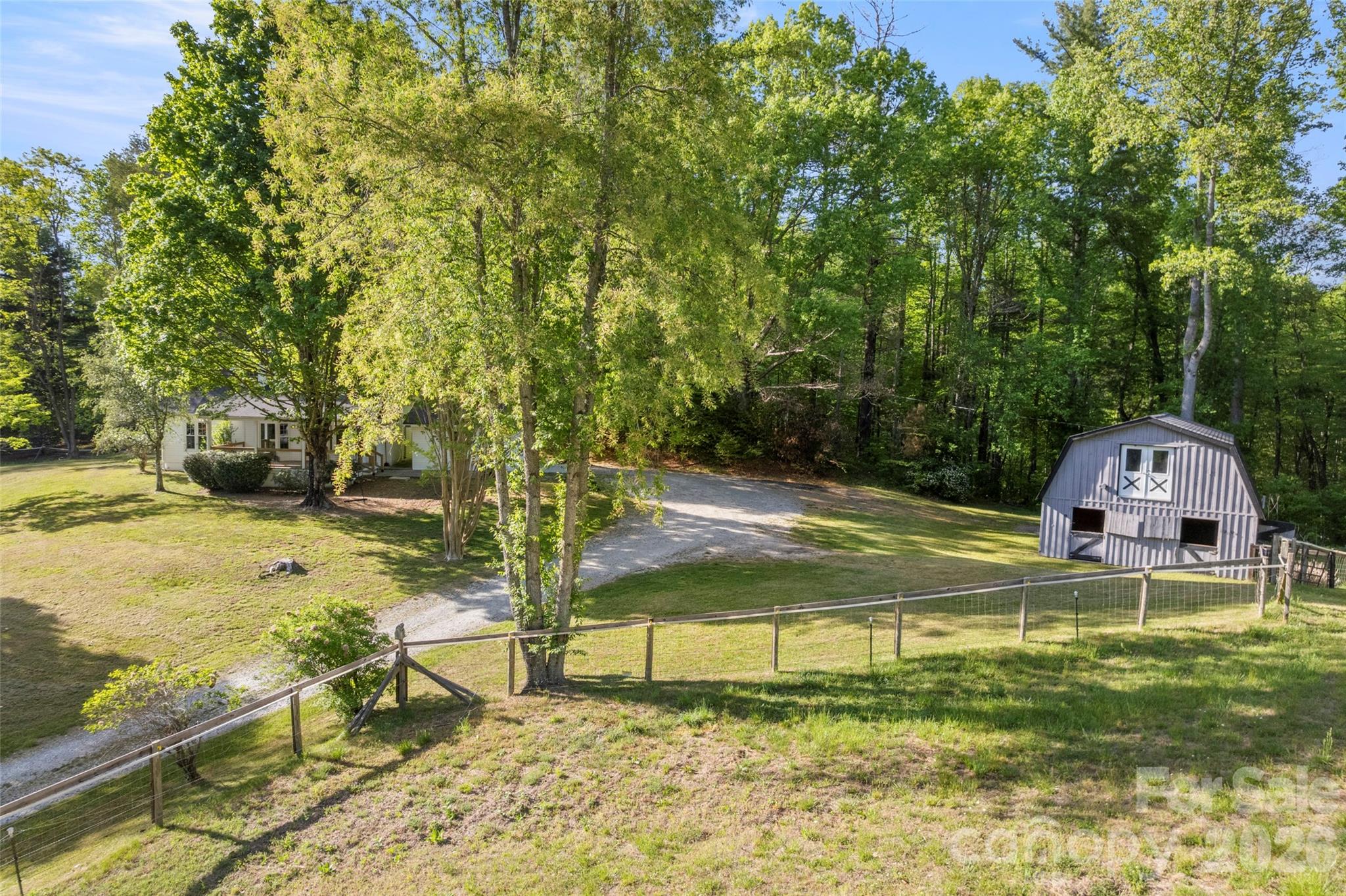 229 Sandstone Lane — Hendersonville