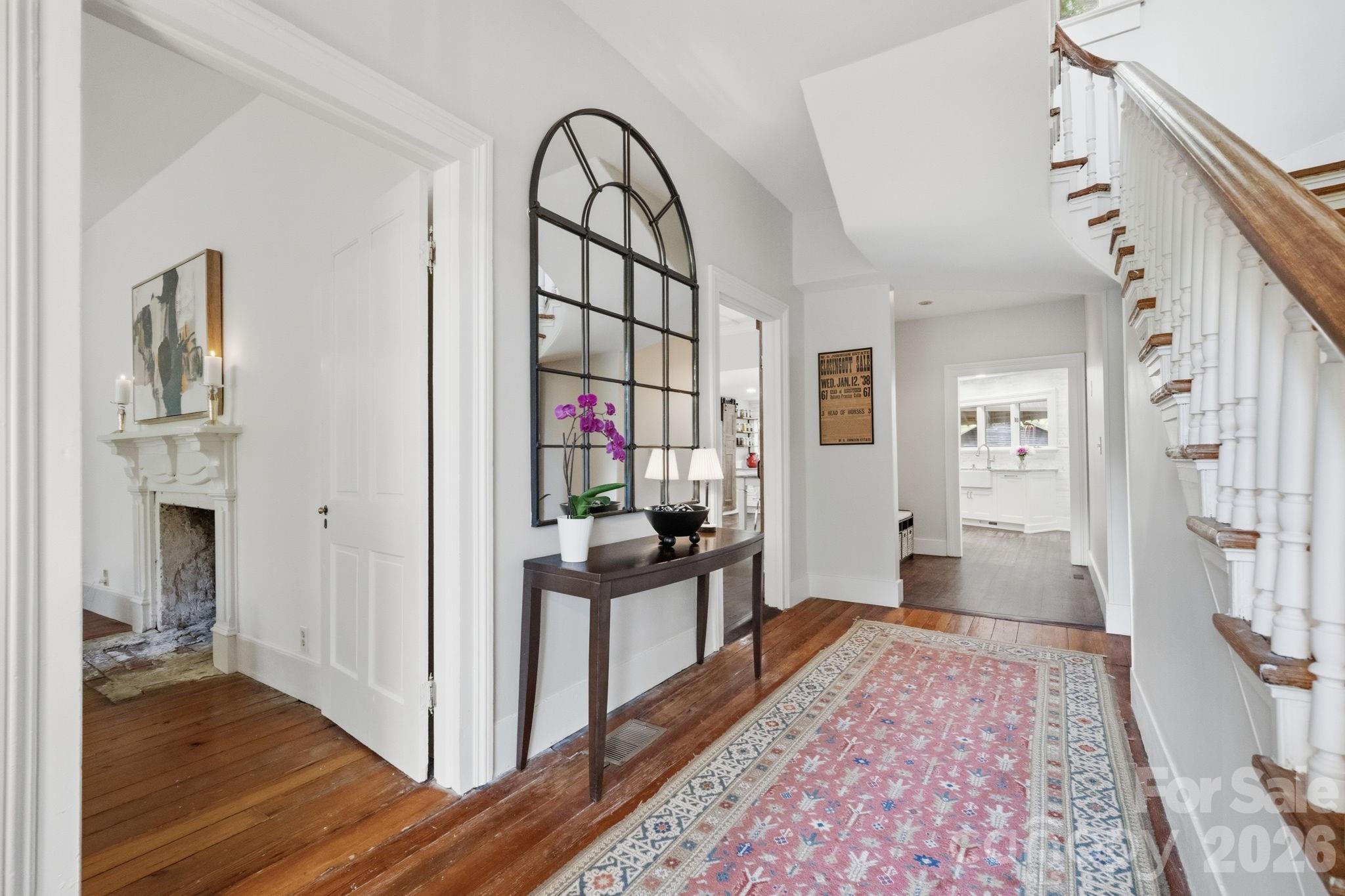 10915 Beatties Ford Road — Huntersville
