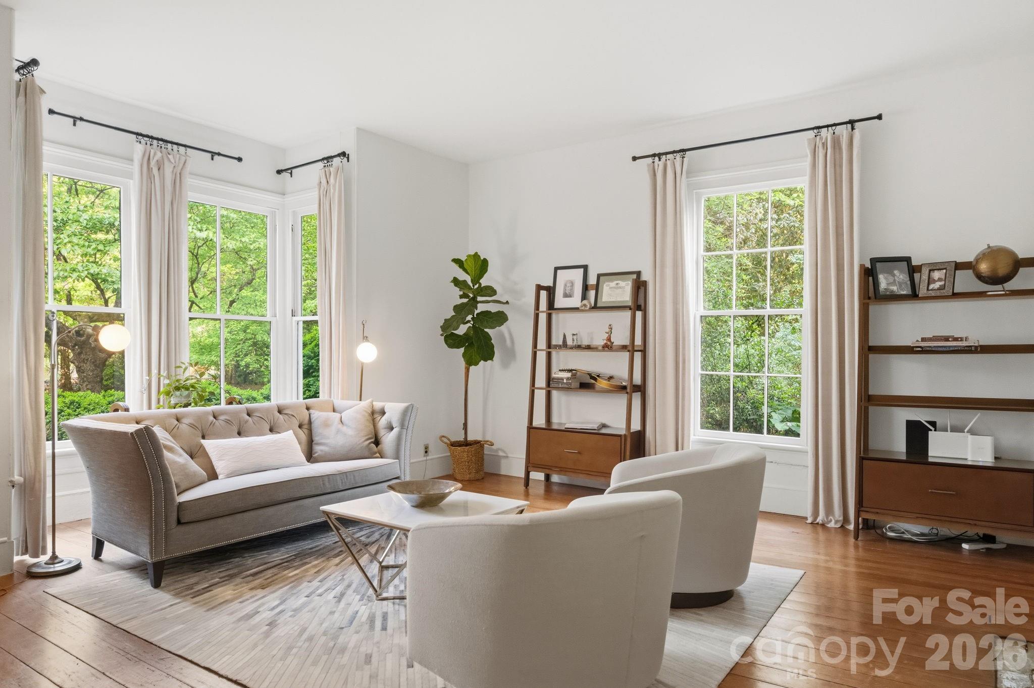 10915 Beatties Ford Road — Huntersville