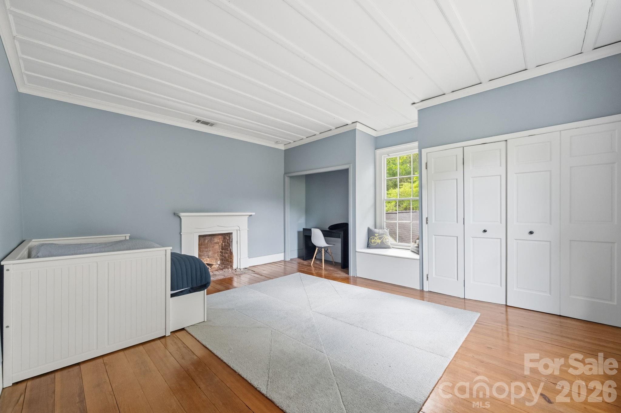 10915 Beatties Ford Road — Huntersville