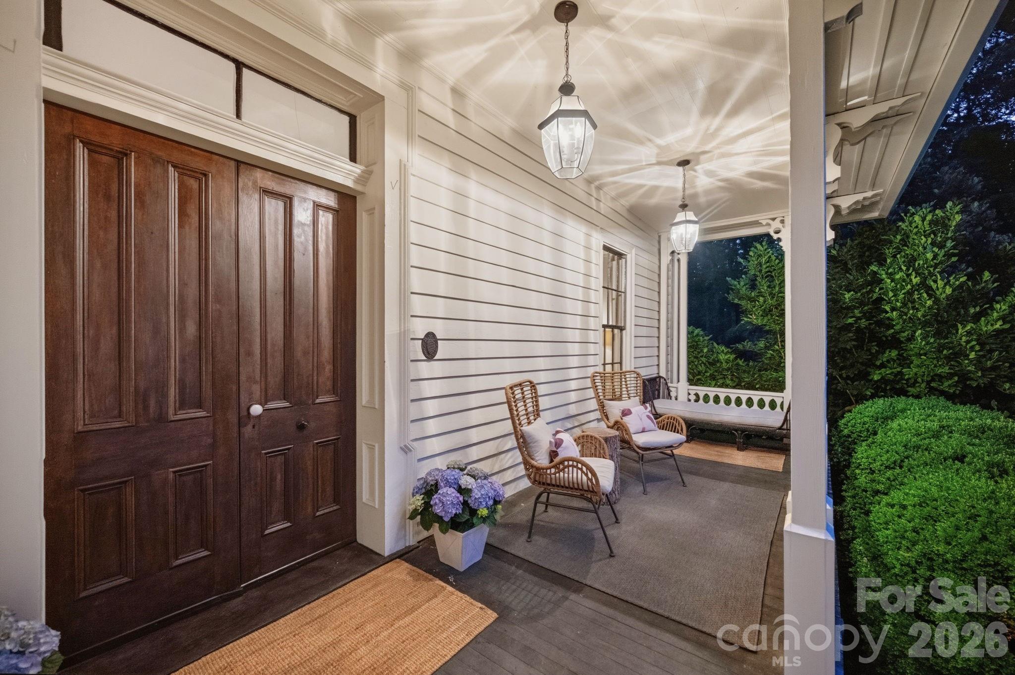 10915 Beatties Ford Road — Huntersville