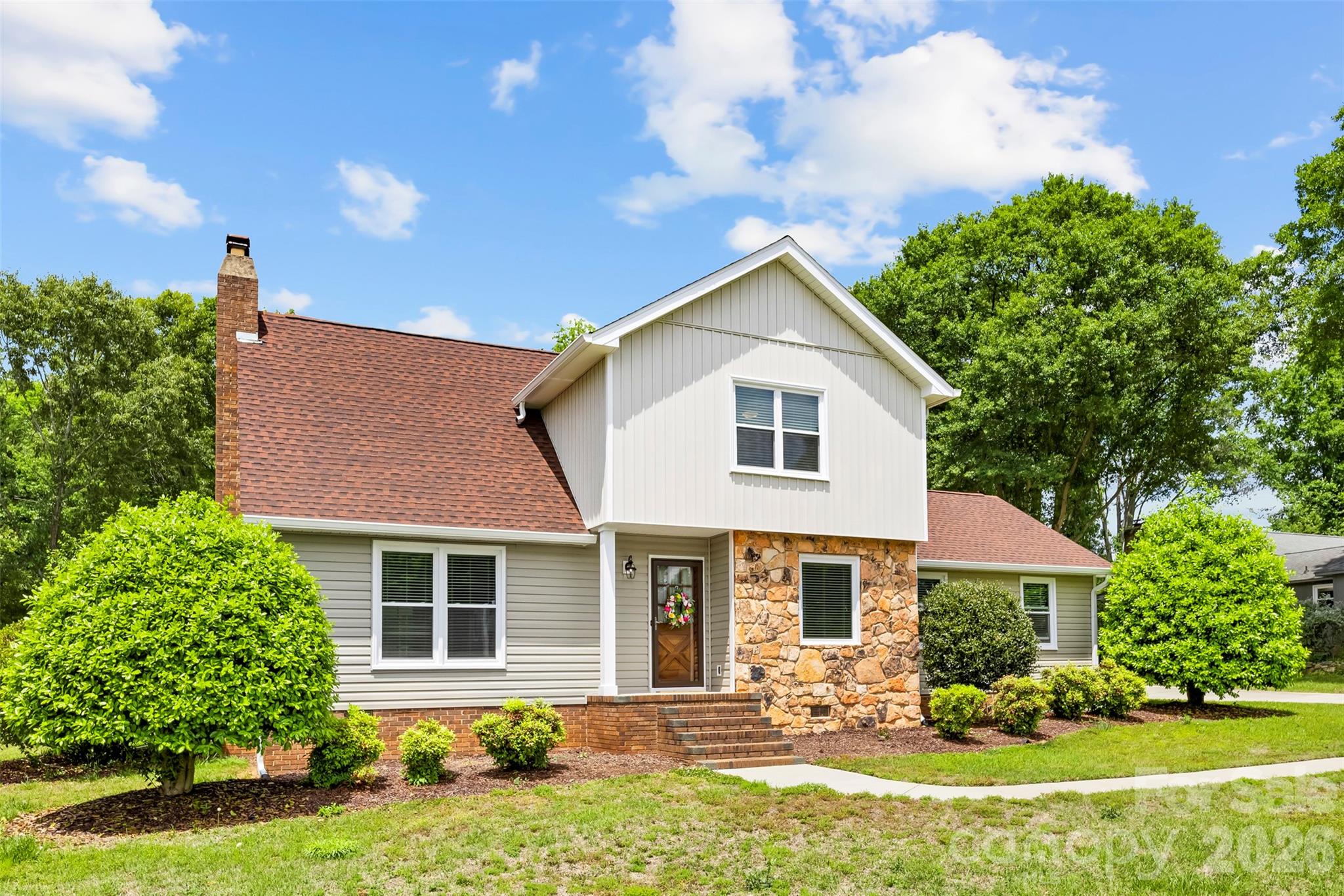 107 Friendfield Drive — Fort Mill