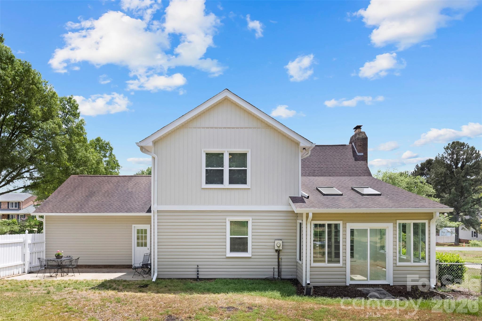 107 Friendfield Drive — Fort Mill
