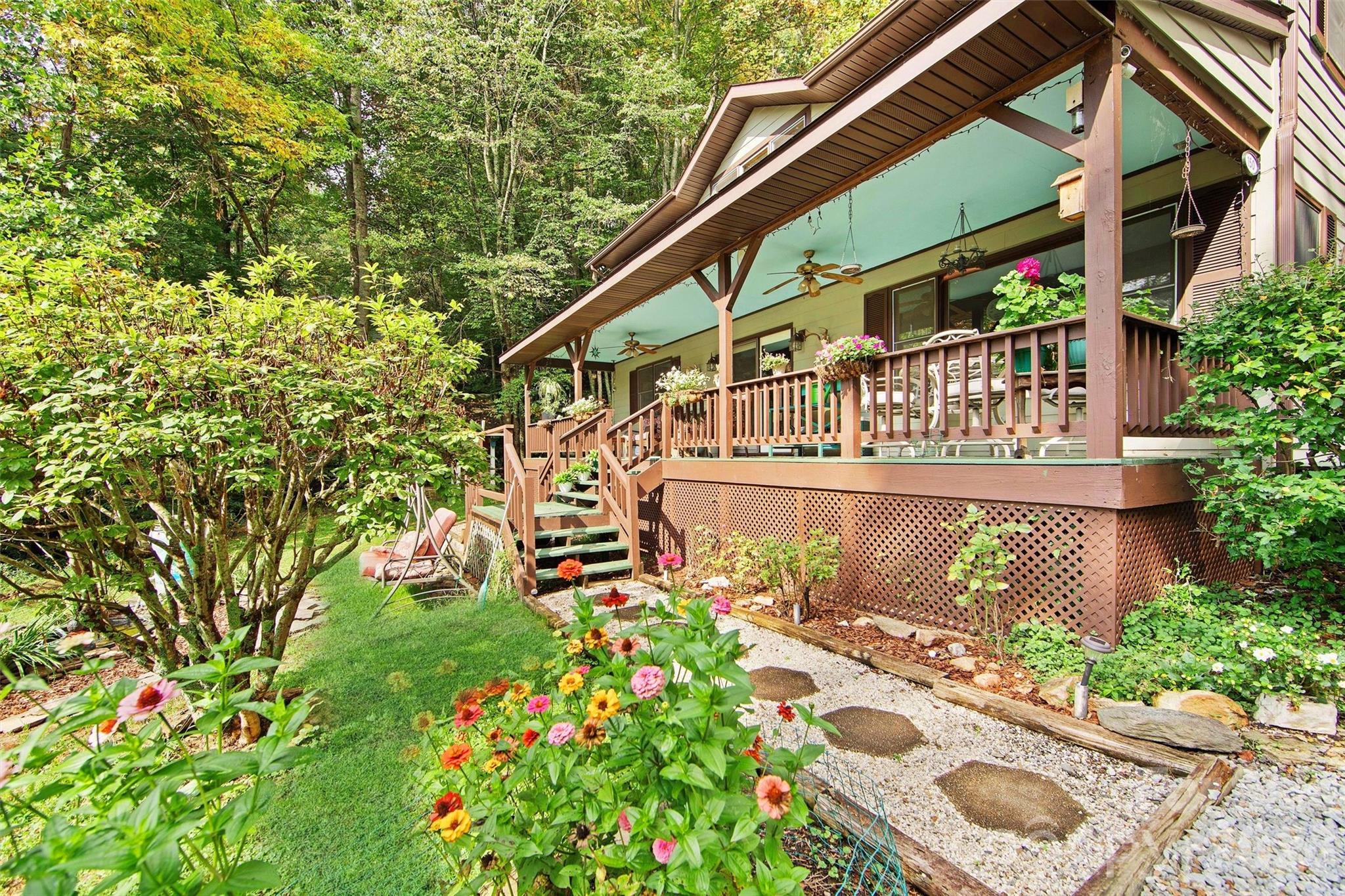 150 Sorghum Drive — Waynesville