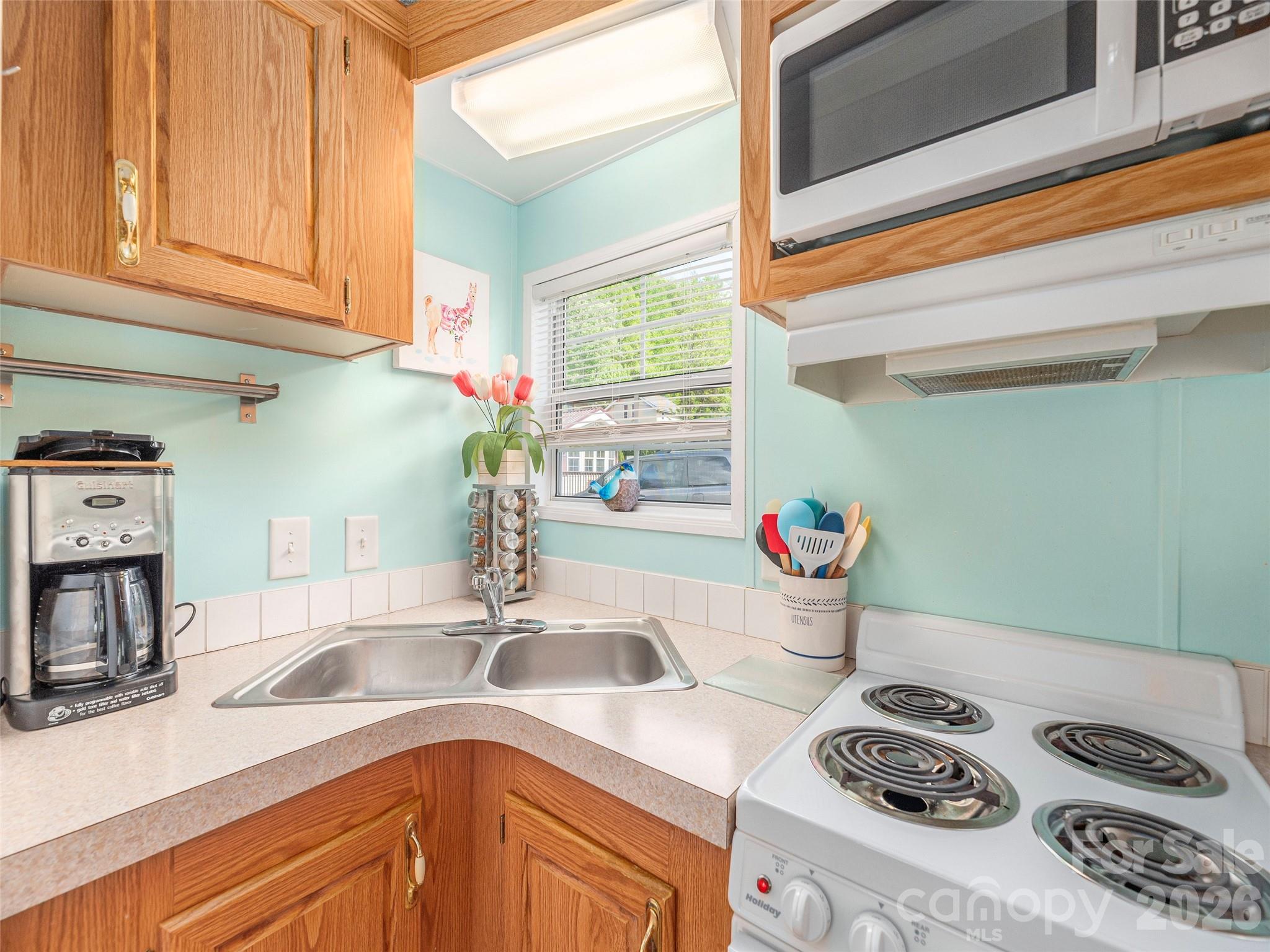 11 Valentine Drive — Maggie Valley