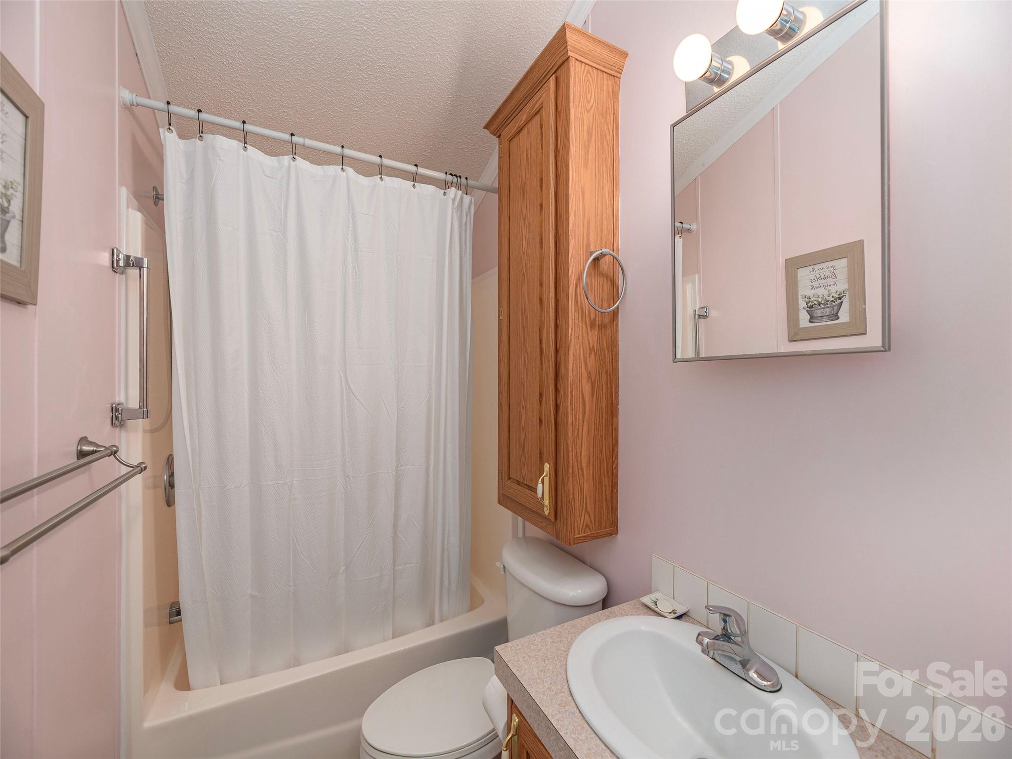 11 Valentine Drive — Maggie Valley