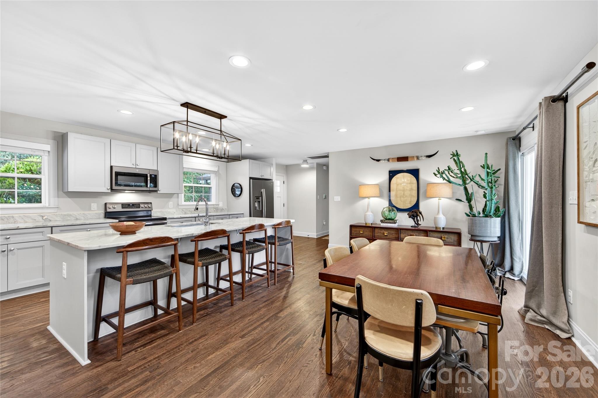 4023 Firethorne Road — Charlotte