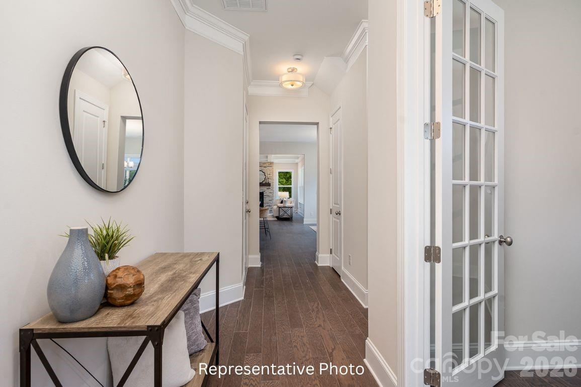 20396 Queens Street — Cornelius