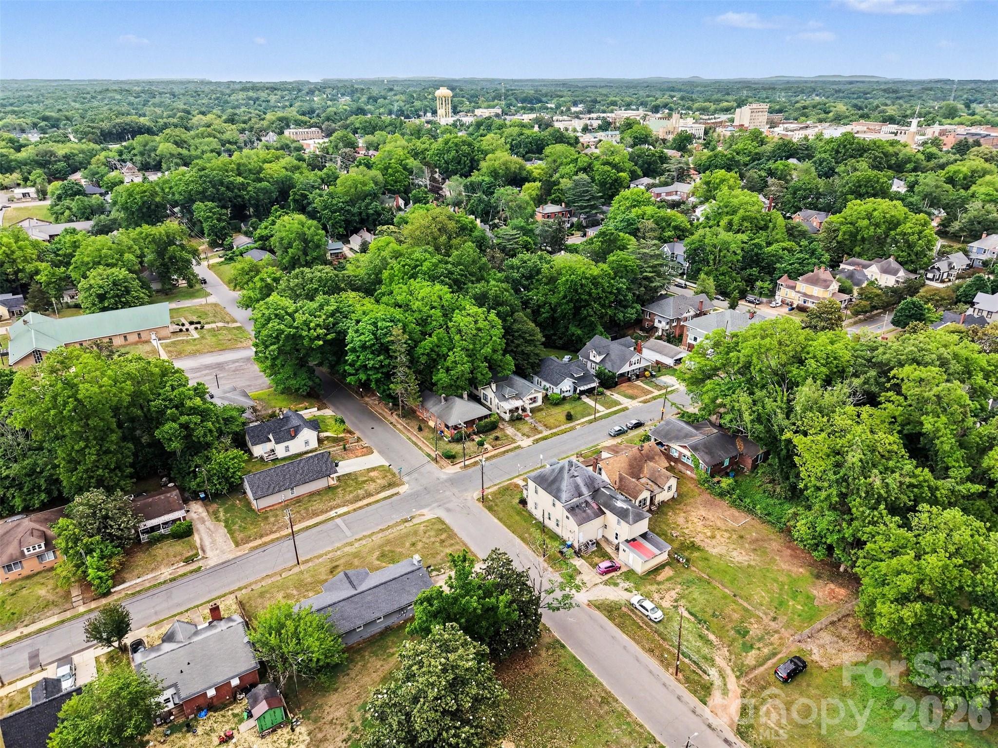 524 W Horah Street — Salisbury