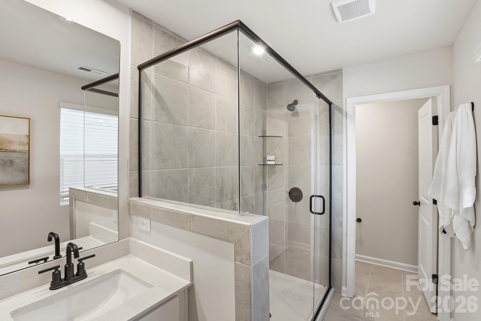 3800 Cheyney Park Drive — Charlotte