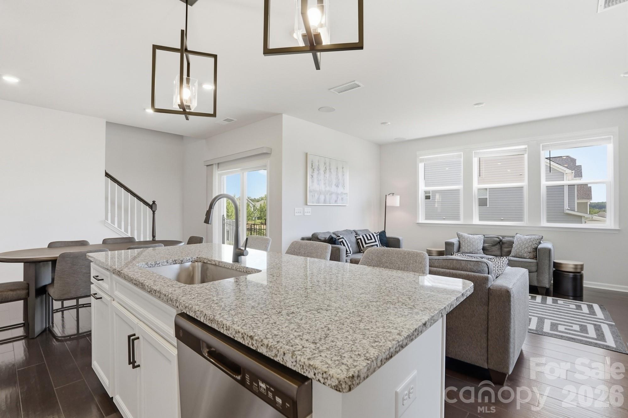 16043 River Tree Lane — Charlotte