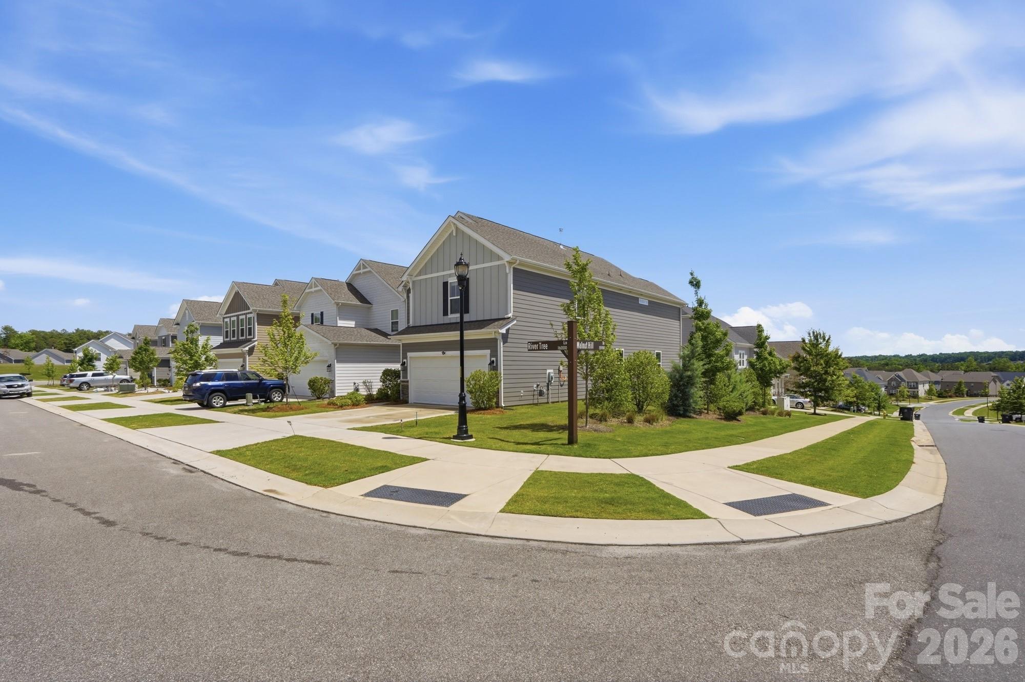16043 River Tree Lane — Charlotte
