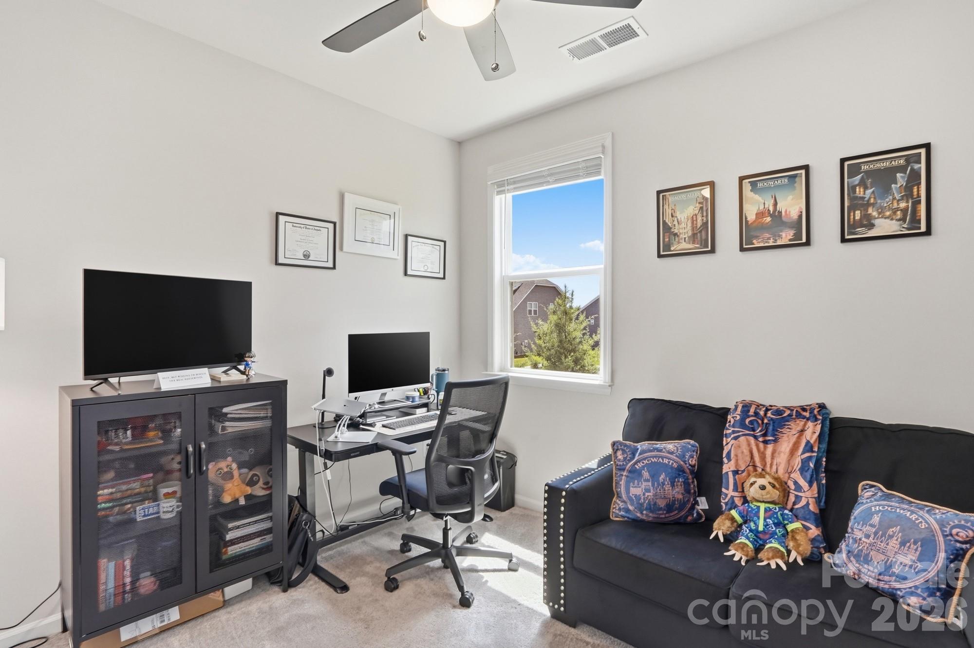16043 River Tree Lane — Charlotte